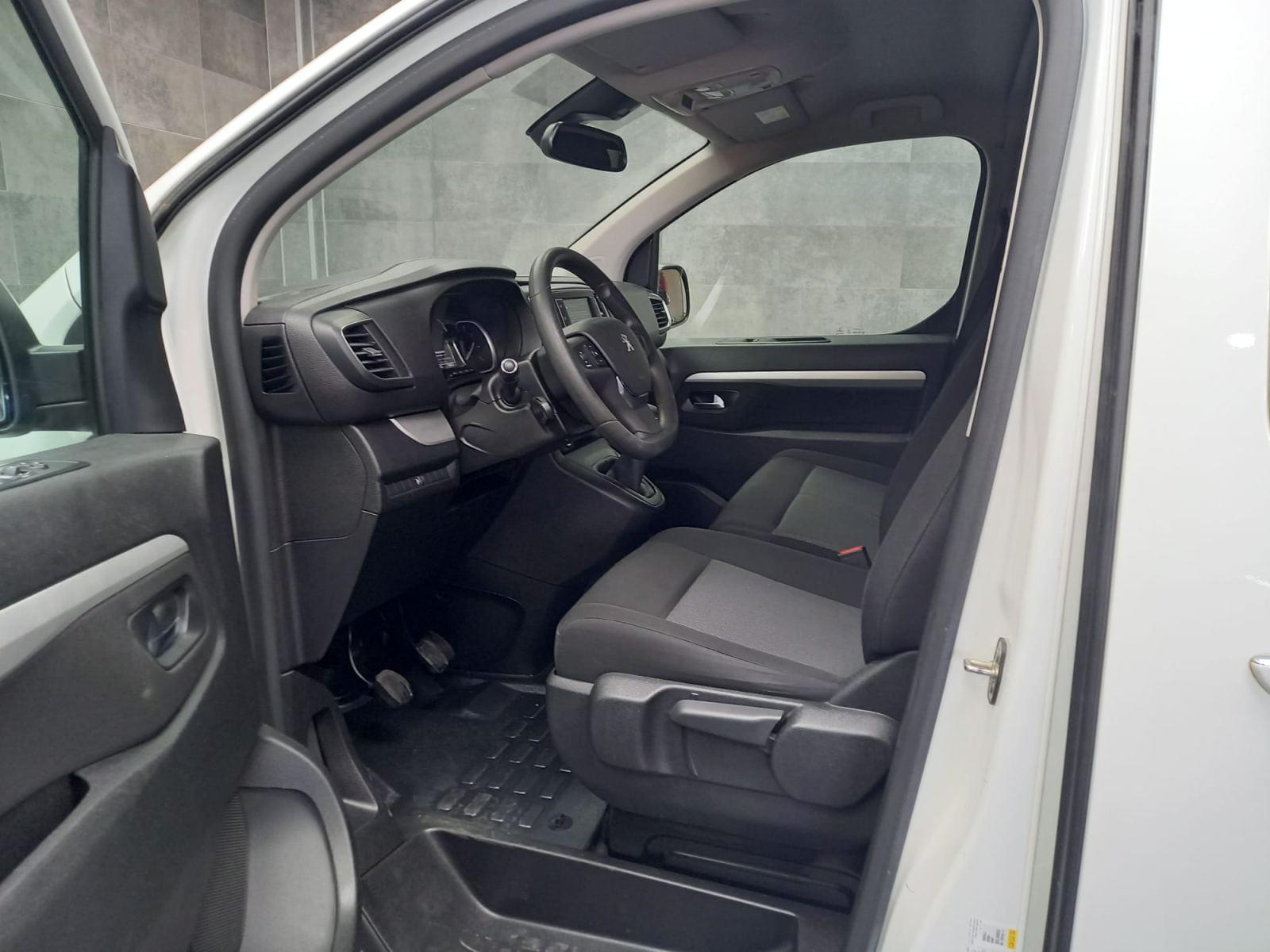 PEUGEOT TRAVELLER 1.5 BlueHDi L2 Std Business S&S (EU6.2) 8 