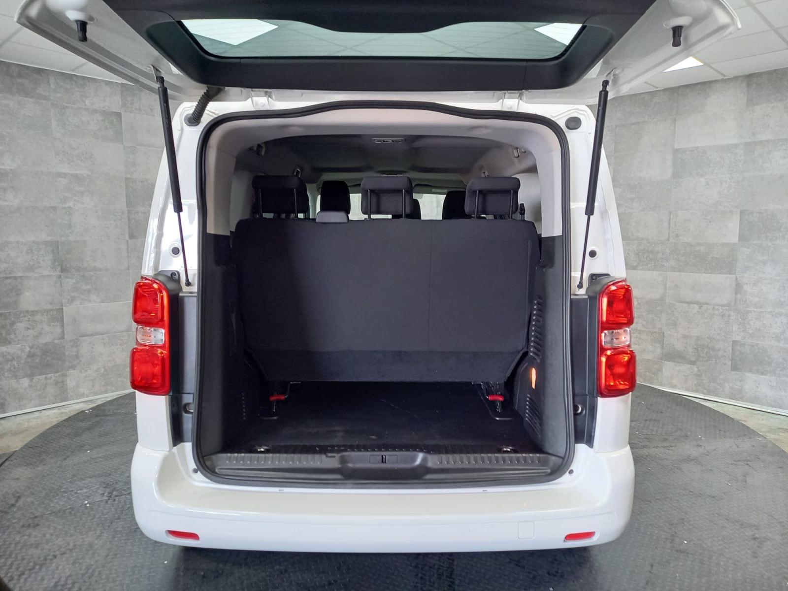PEUGEOT TRAVELLER 1.5 BlueHDi L2 Std Business S&S (EU6.2) 10 
