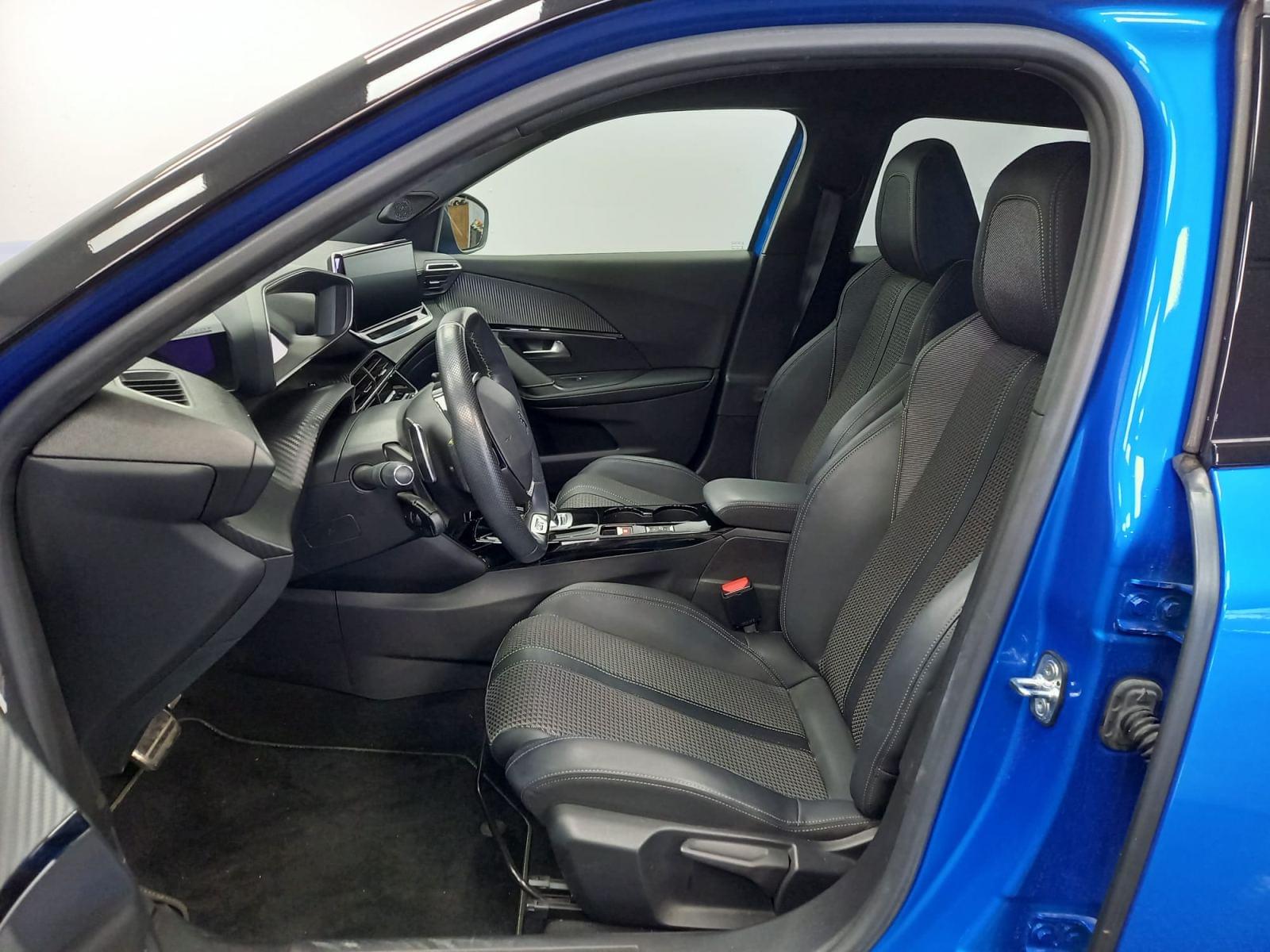 PEUGEOT 2008 GT BLUE HDI 130 CV S&S EAT8 26 