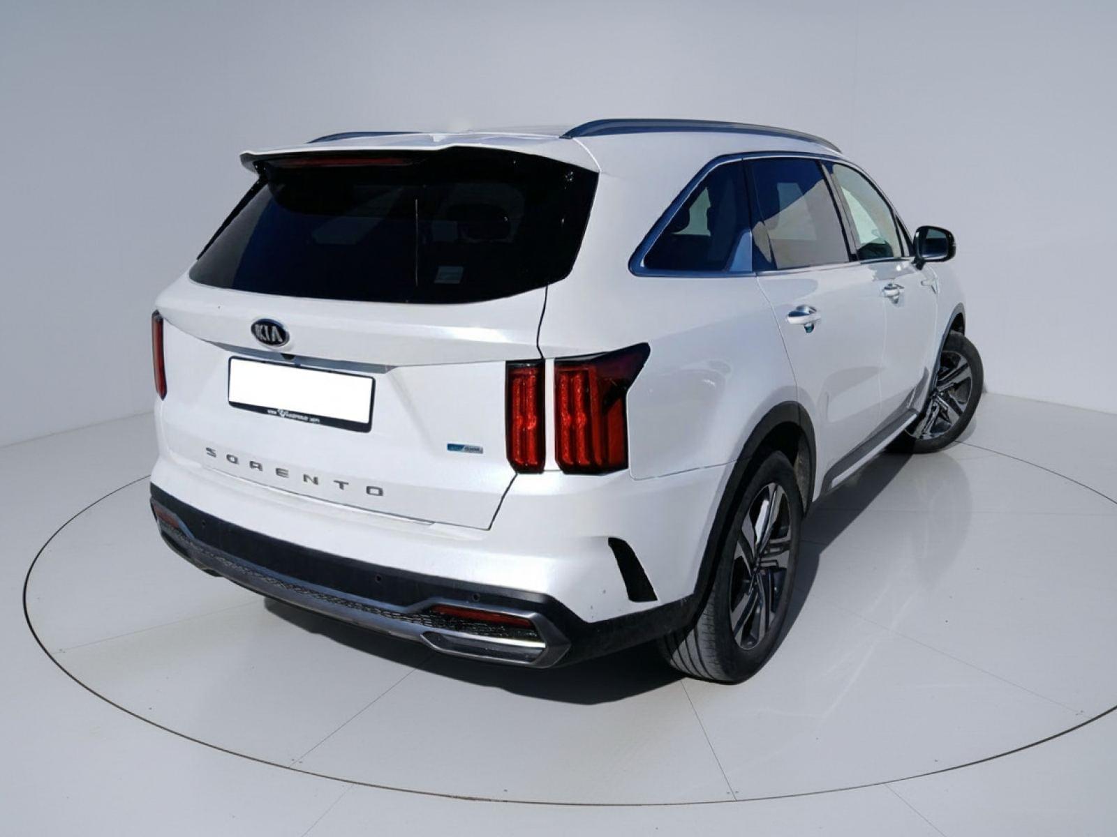 KIA SORENTO 1.6 T-GDi HEV Emotion 4x2 7pl 2