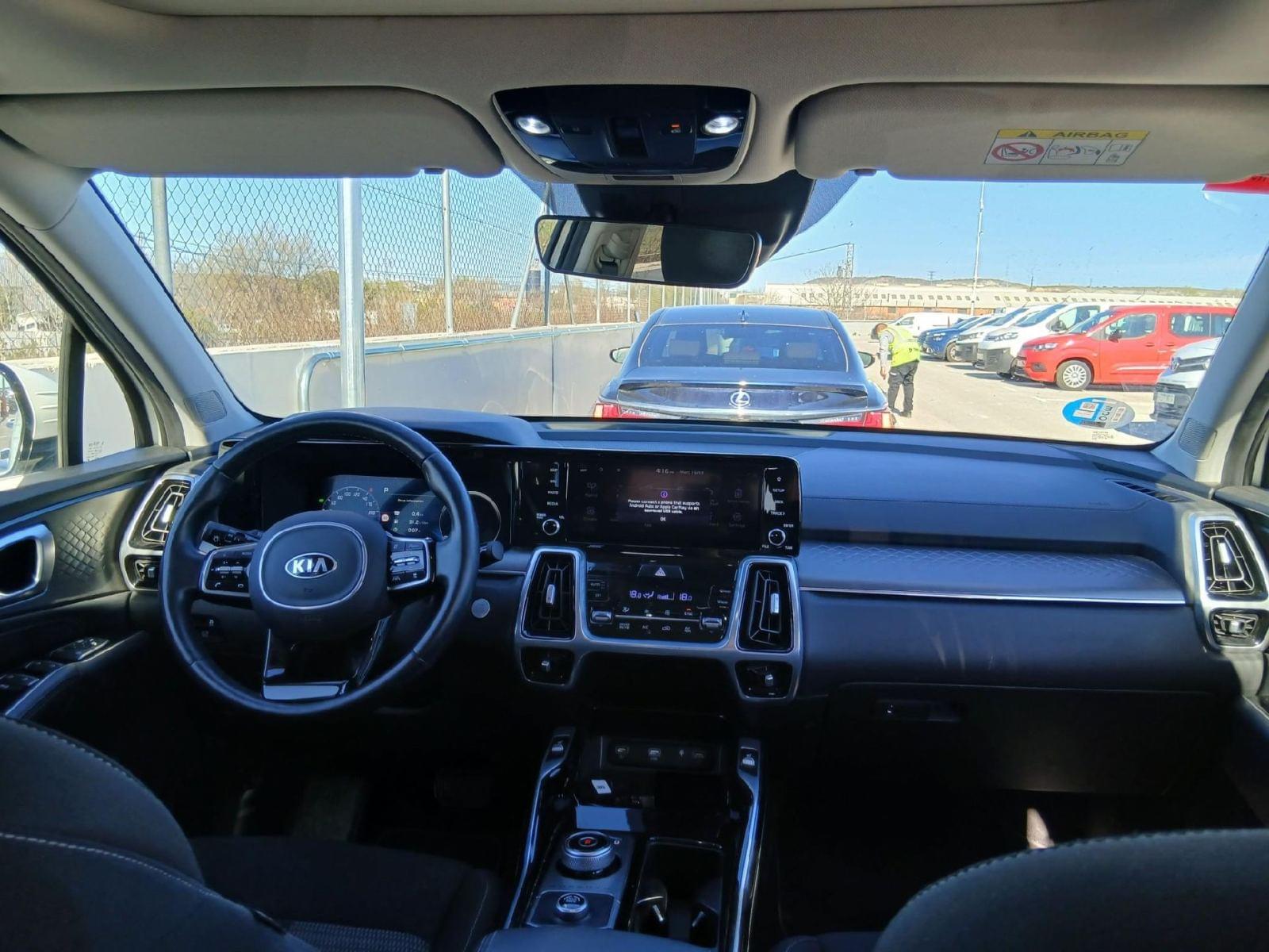 KIA SORENTO 1.6 T-GDi HEV Emotion 4x2 7pl 3