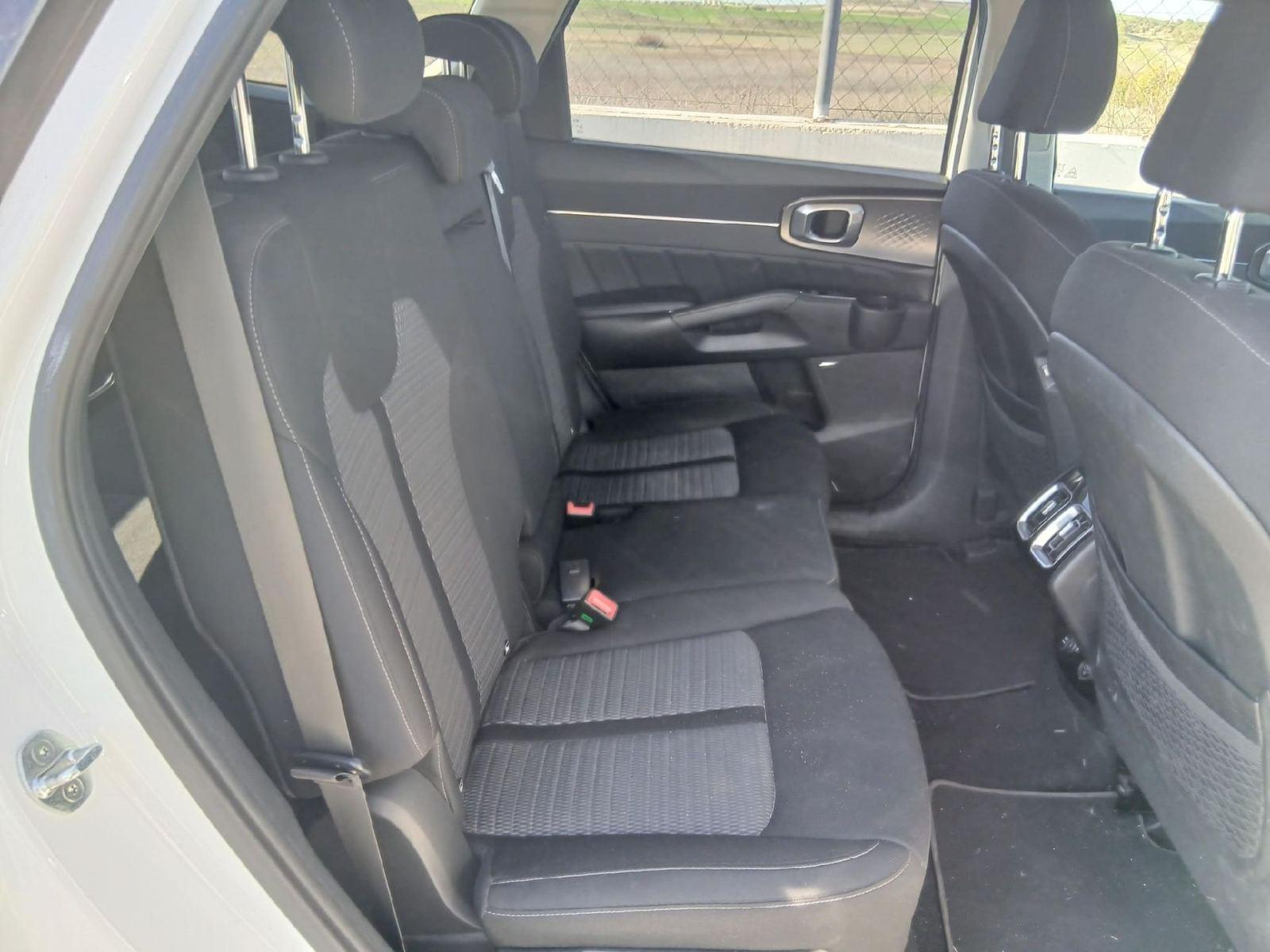 KIA SORENTO 1.6 T-GDi HEV Emotion 4x2 7pl 7