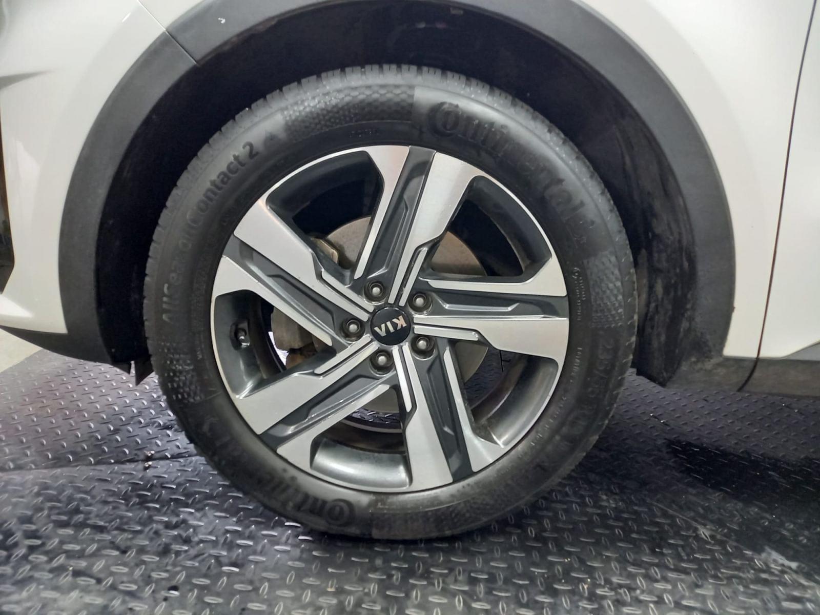 KIA SORENTO 1.6 T-GDi HEV Emotion 4x2 7pl 17
