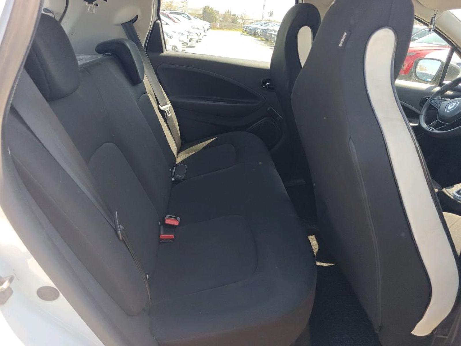 RENAULT ZOE Equilibre 50KW 8