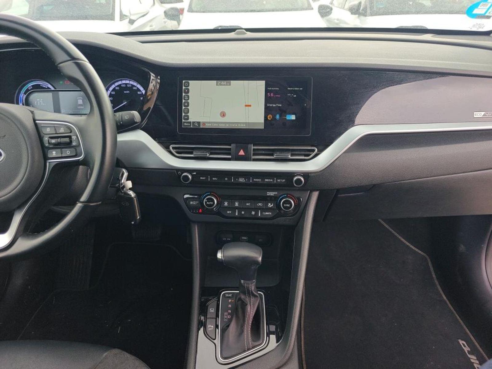 KIA NIRO crossover 1.6 GDi HEV 104kW 141CV Drive 10 