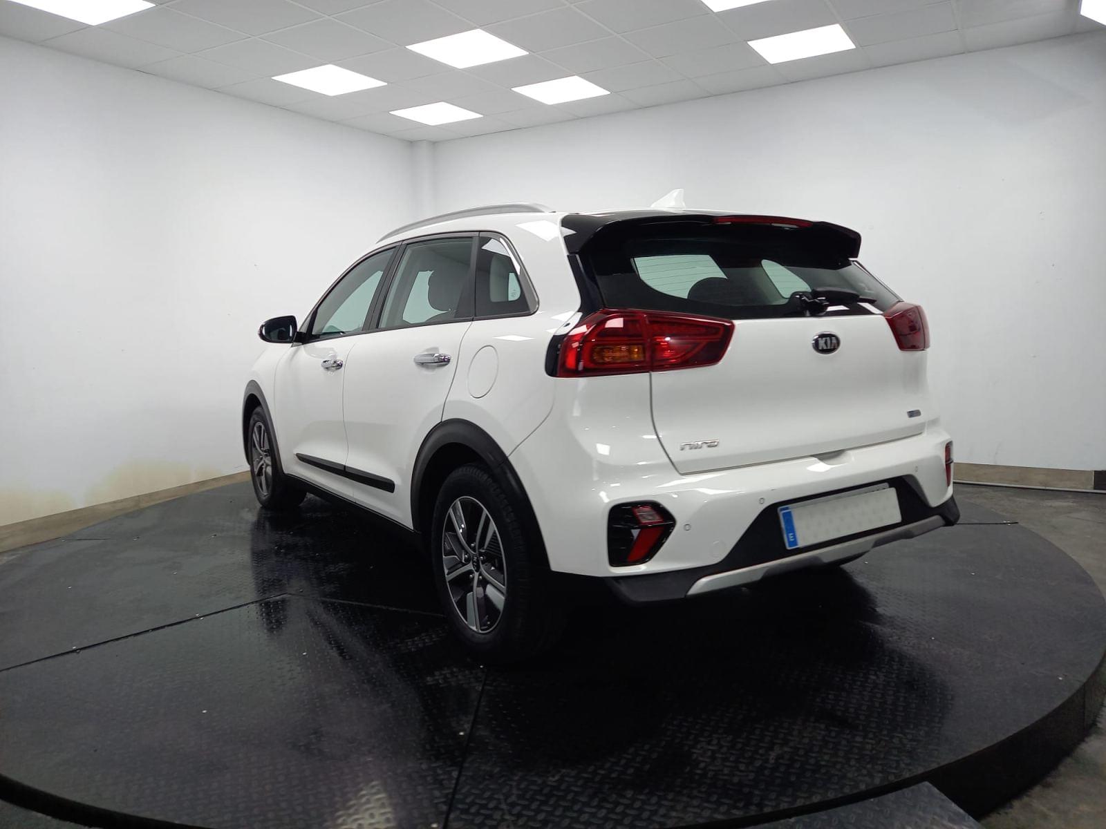 KIA NIRO crossover 1.6 GDi HEV 104kW 141CV Drive 6 