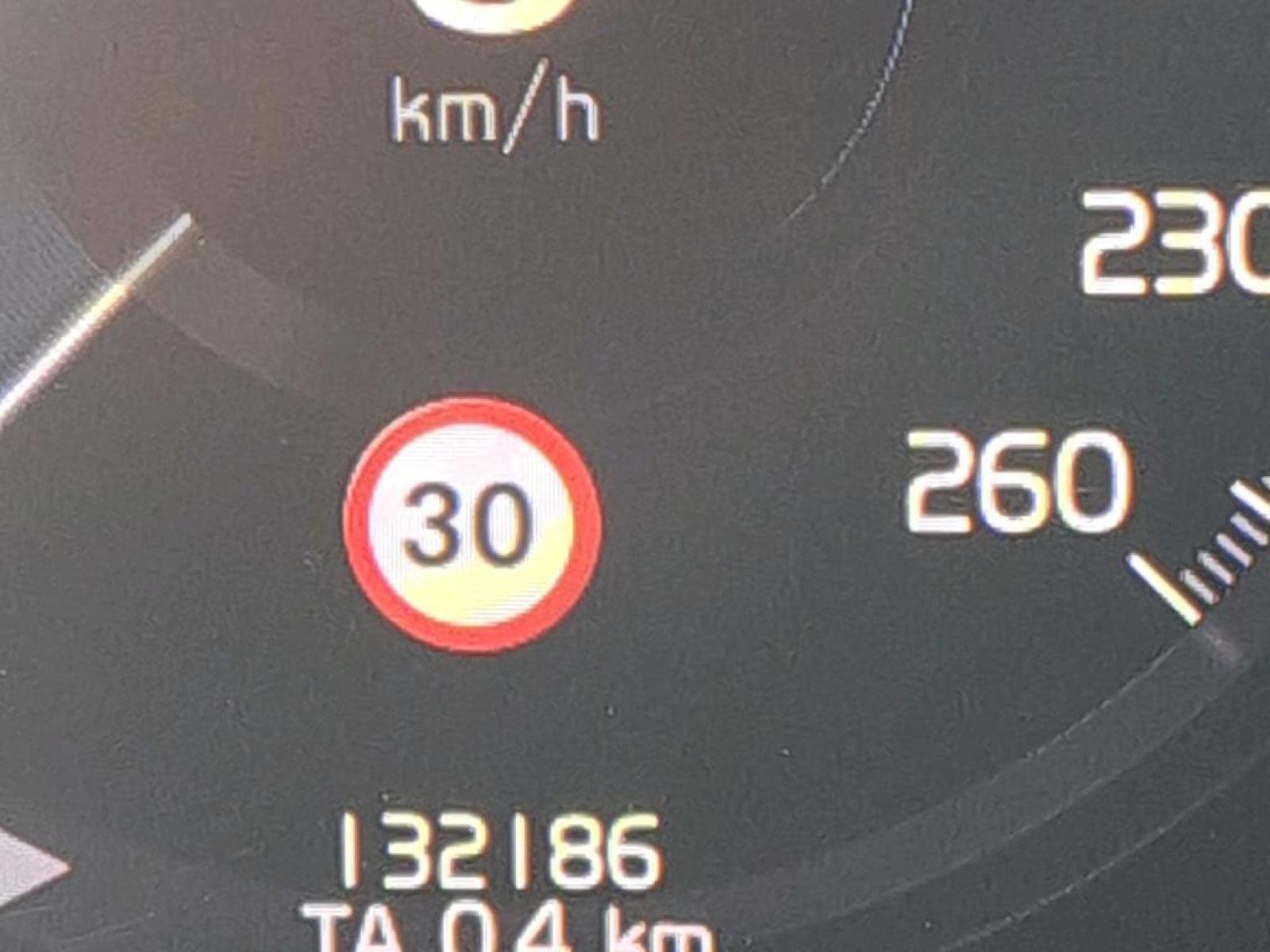 VOLVO V60 familiar 2.0 B4 (D) Momentum Auto 6 