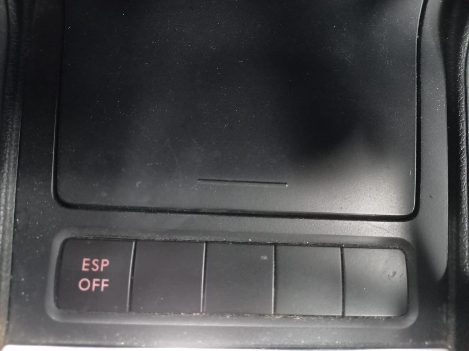 VOLKSWAGEN EOS 17 