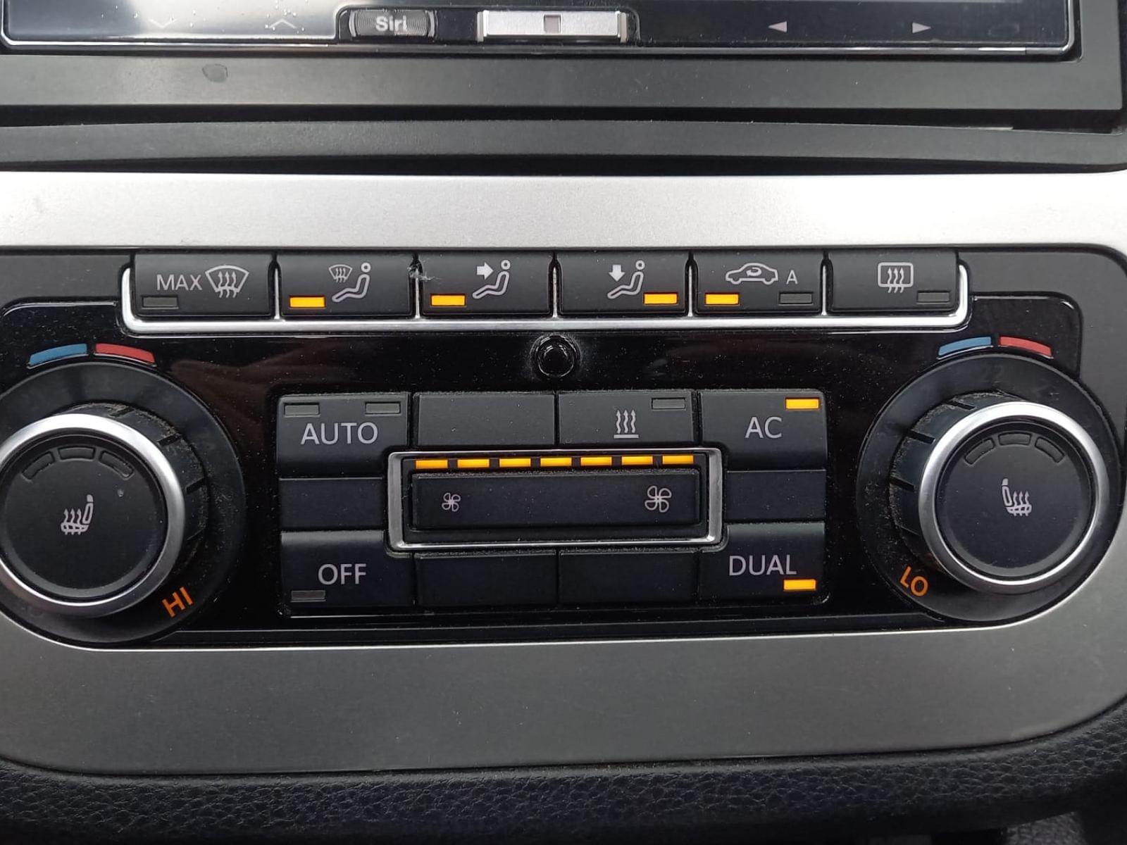 VOLKSWAGEN EOS 20 
