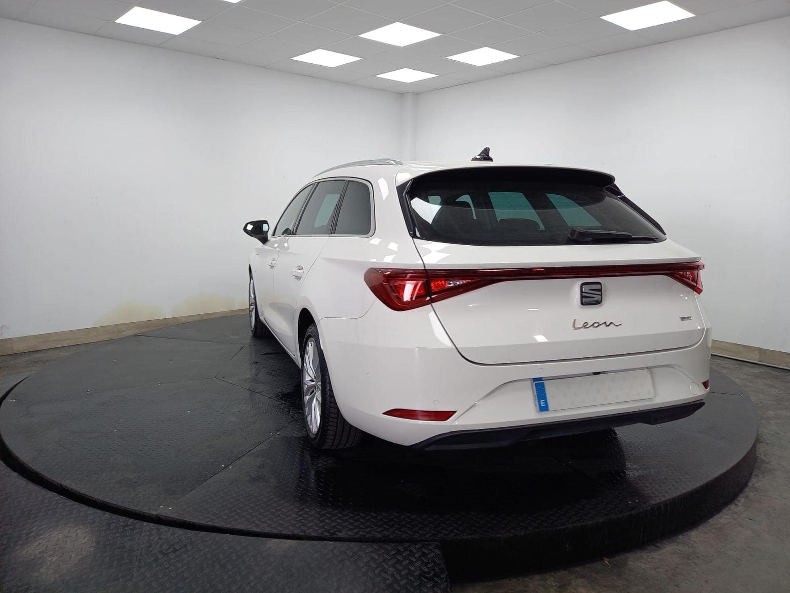 SEAT LEON SP 1.4 e-Hybrid DSG S&S Xcellence Go L 6 