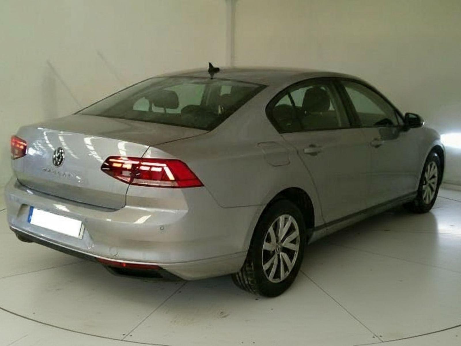VOLKSWAGEN PASSAT BUSINESS 2.0 TDI 110KW (150CV) 3 