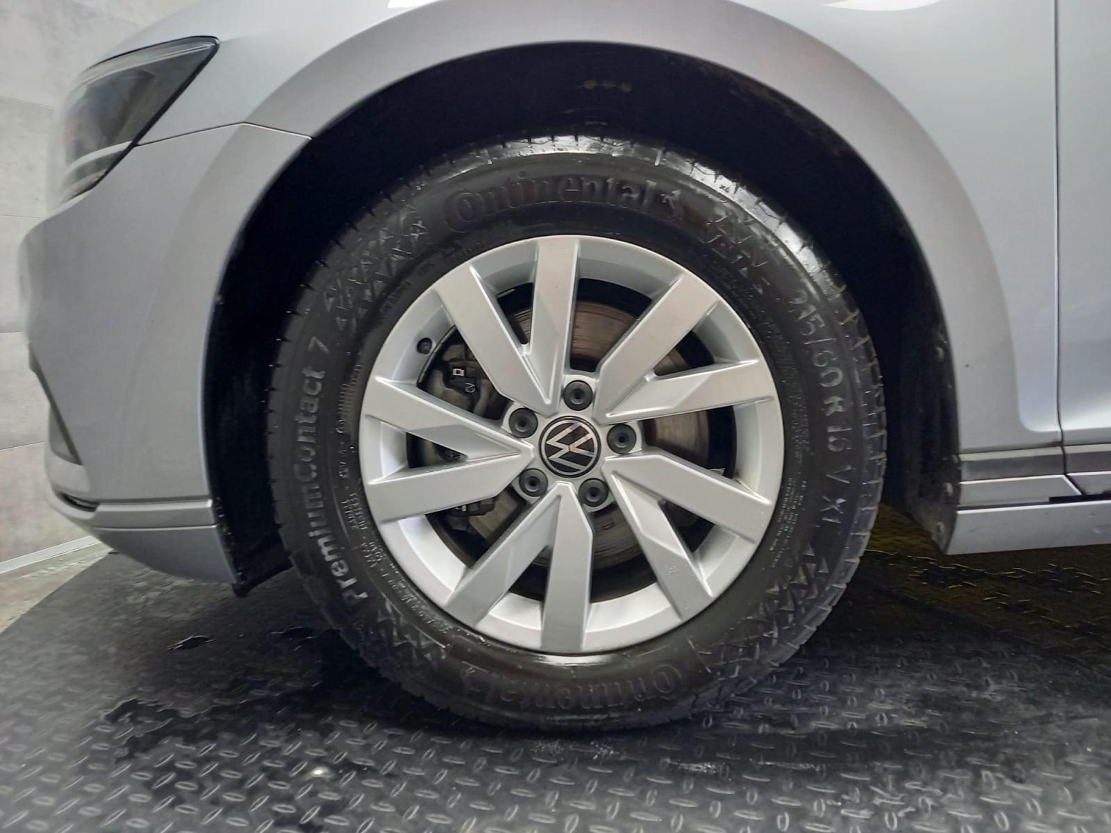 VOLKSWAGEN PASSAT BUSINESS 2.0 TDI 110KW (150CV) 11