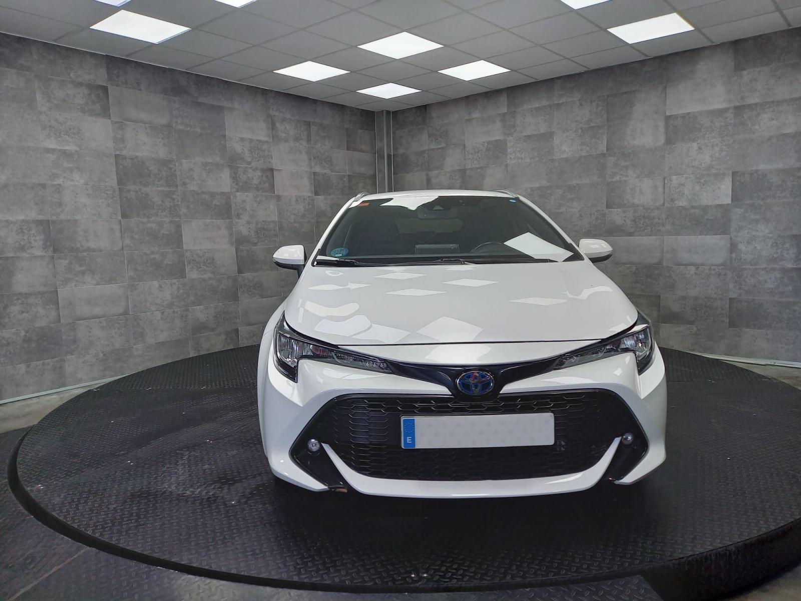 TOYOTA COROLLA 1.8 125H ACTIVE TECH E-CVT TOU SPORT 2