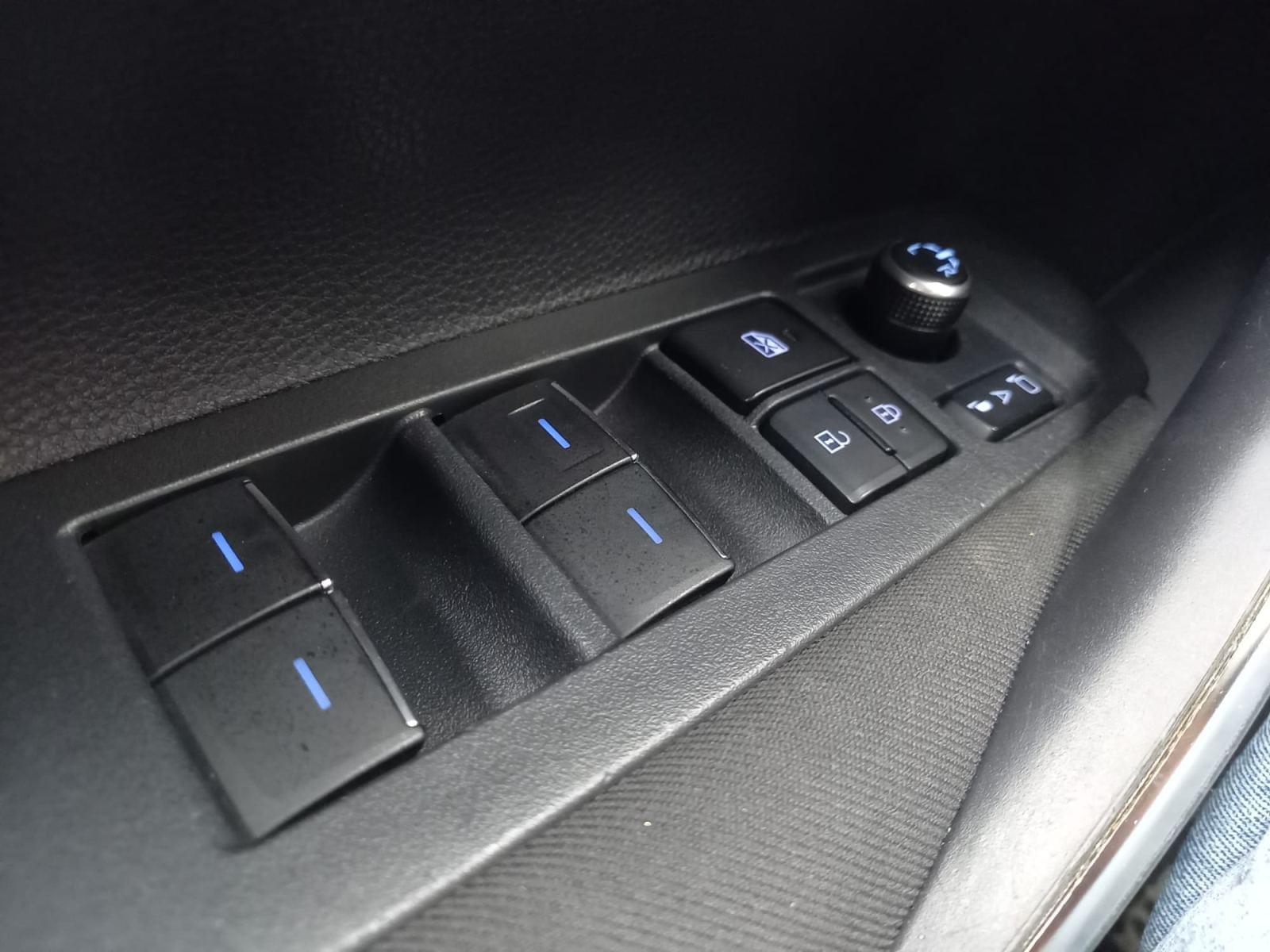TOYOTA COROLLA 1.8 125H ACTIVE TECH E-CVT TOU SPORT 18