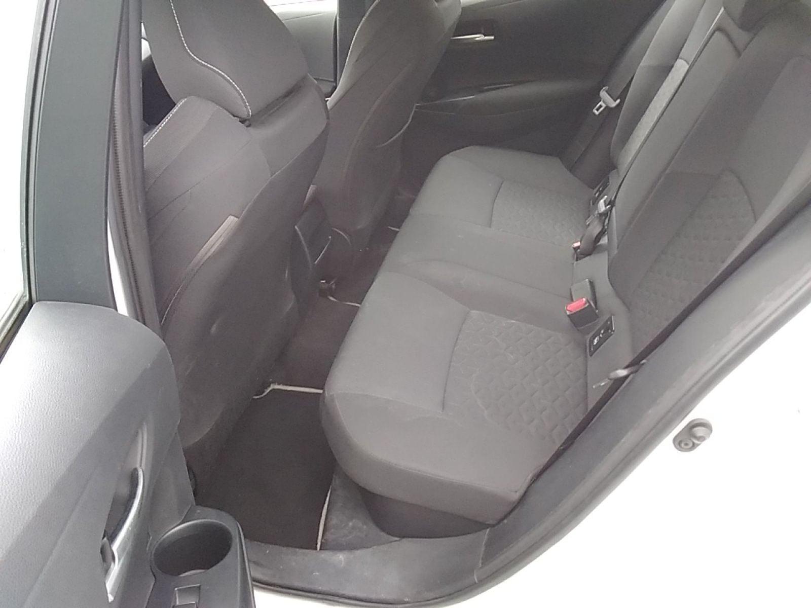 TOYOTA COROLLA 1.8 125H BUSINESS PLUS E-CVT 8 