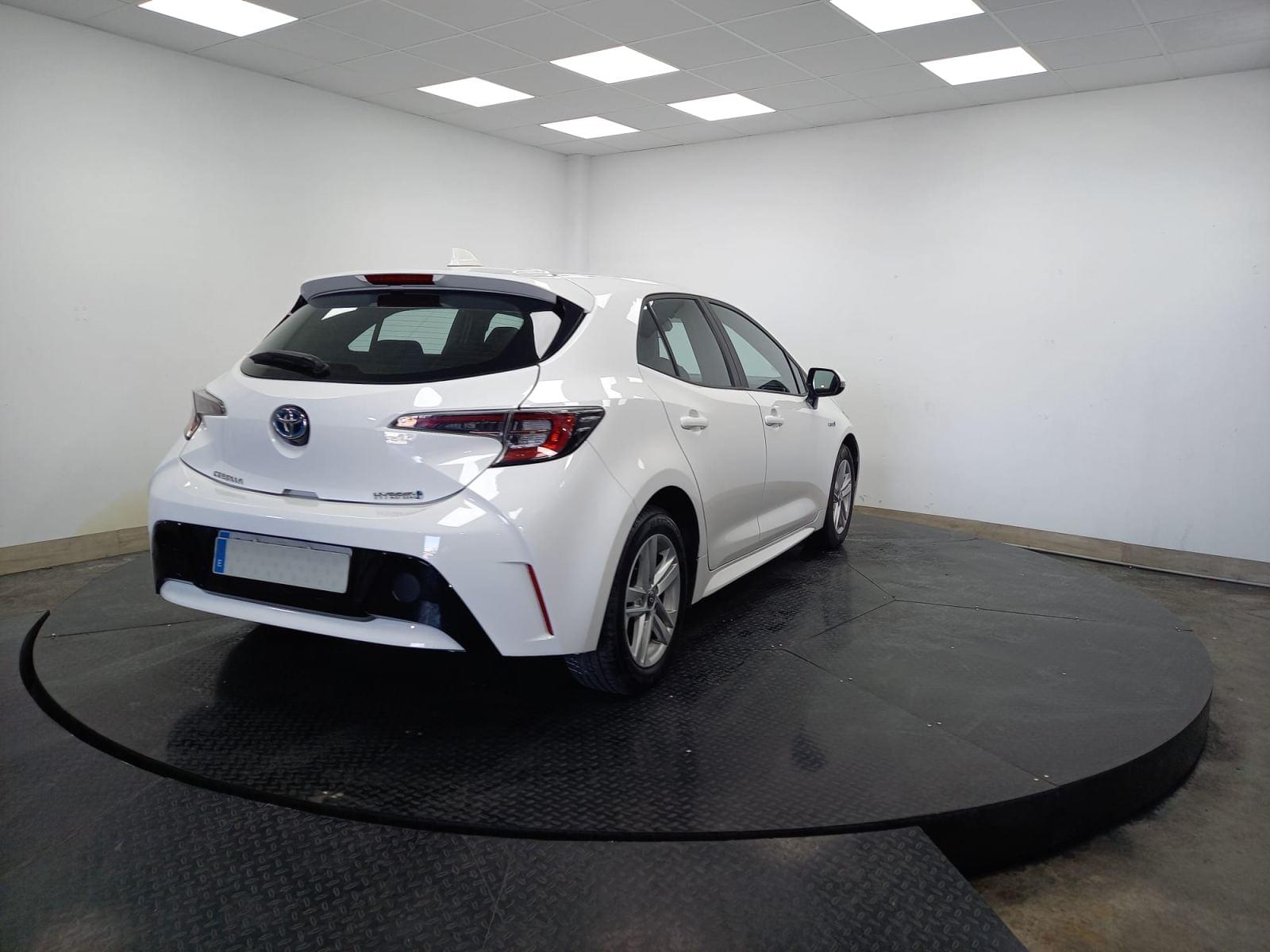 TOYOTA COROLLA 1.8 125H BUSINESS PLUS E-CVT 4 