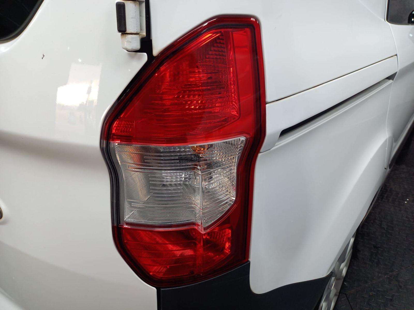 FORD TRANSIT COURIER COMBI Kombi 1.5 TDCi 71kW Trend 13 