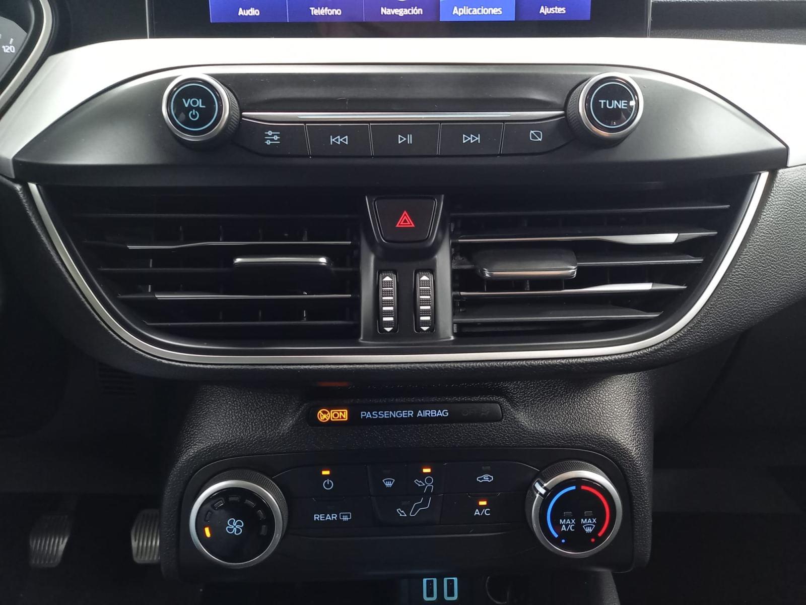 FORD FOCUS 1.0 Ecoboost MHEV 92kW Trend+ 26 