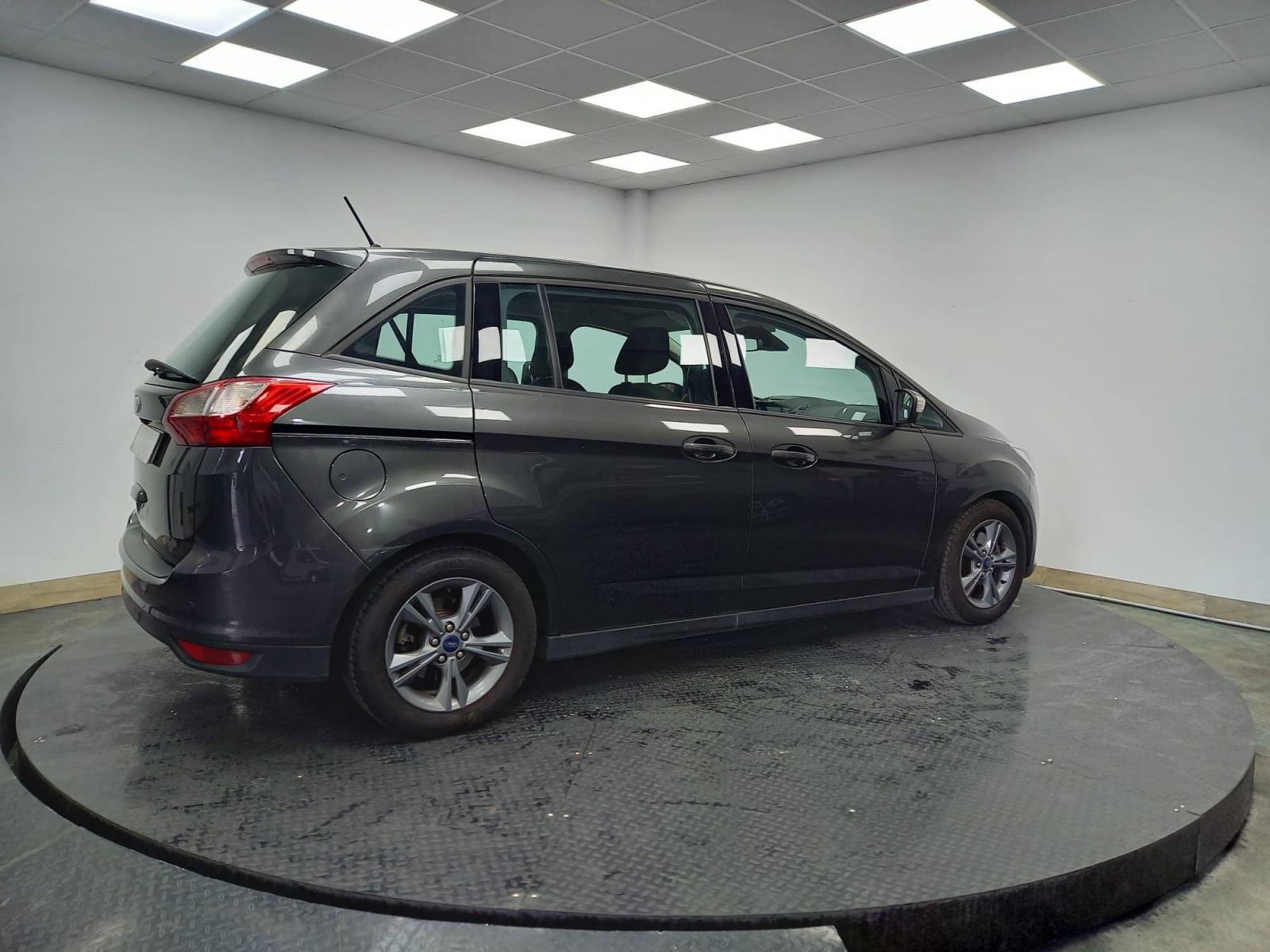 FORD GRAND C-MAX 1.5 TDCi 88kW (120CV) Business 4