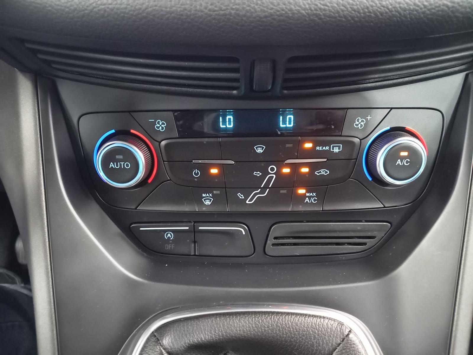 FORD GRAND C-MAX 1.5 TDCi 88kW (120CV) Business 27