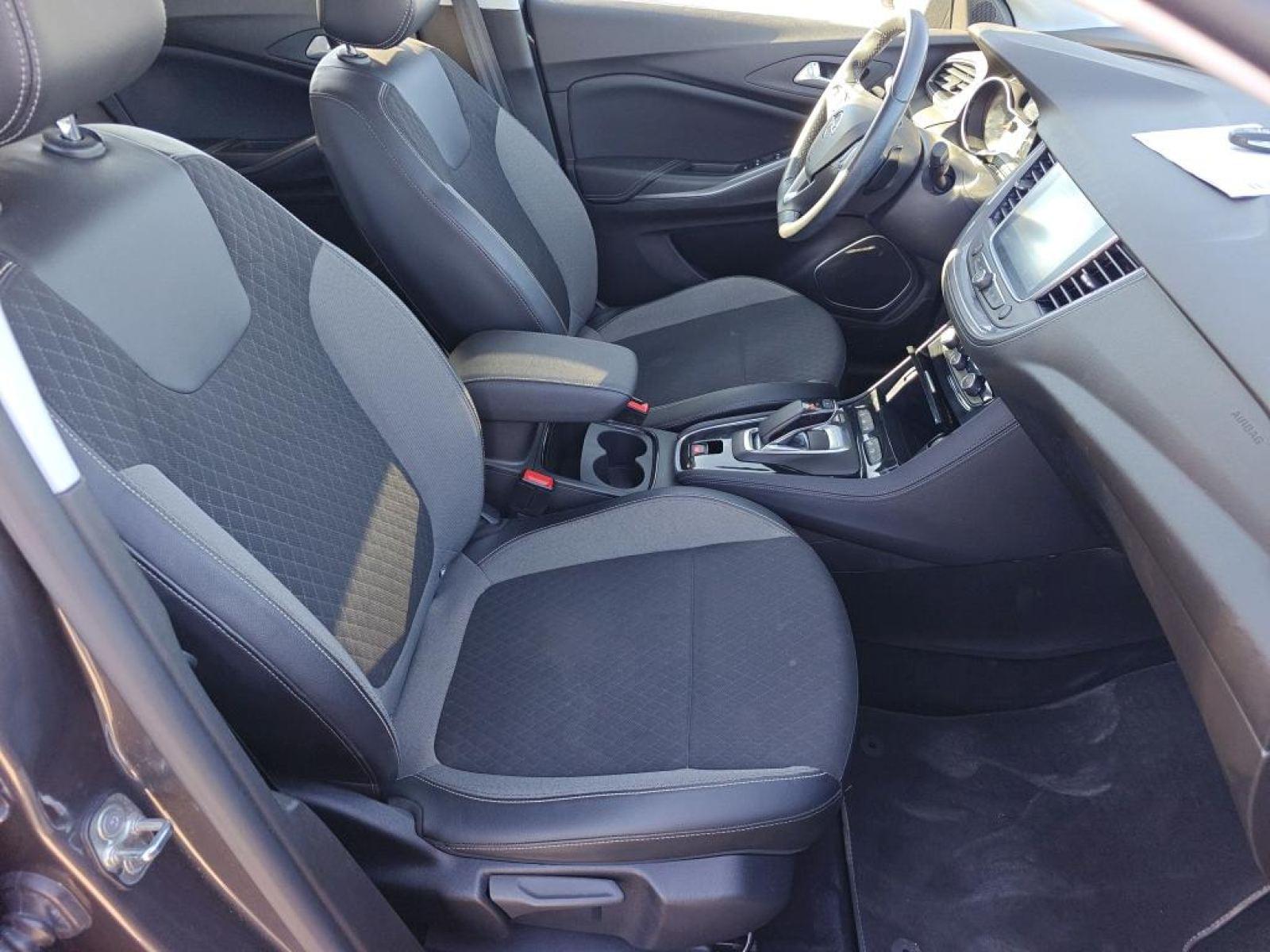 OPEL GRANDLAND X PHEV 1.6 Turbo Edition Auto 4x2 7 