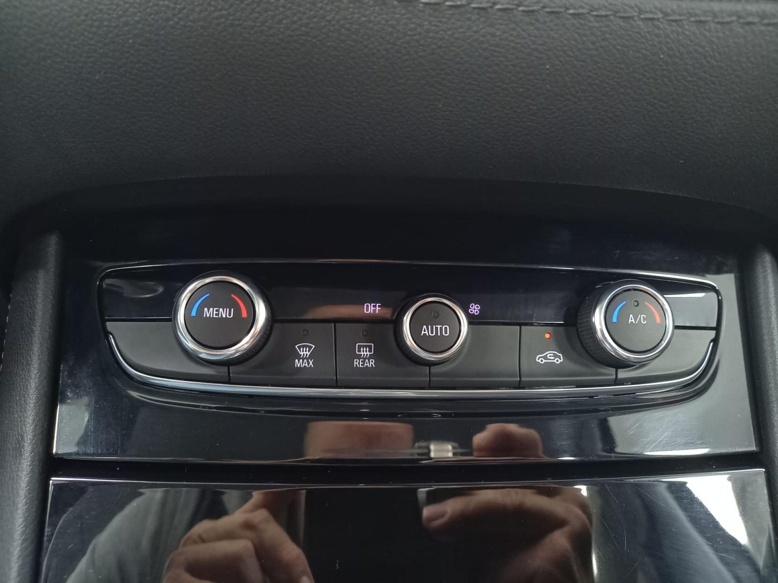 OPEL GRANDLAND X PHEV 1.6 Turbo Edition Auto 4x2 37