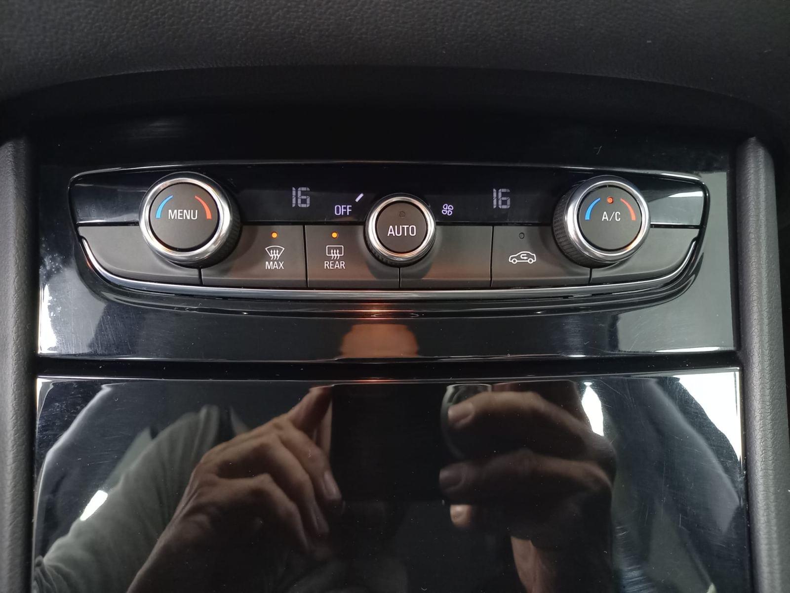 OPEL GRANDLAND X PHEV 1.6 Turbo Edition Auto 4x2 41