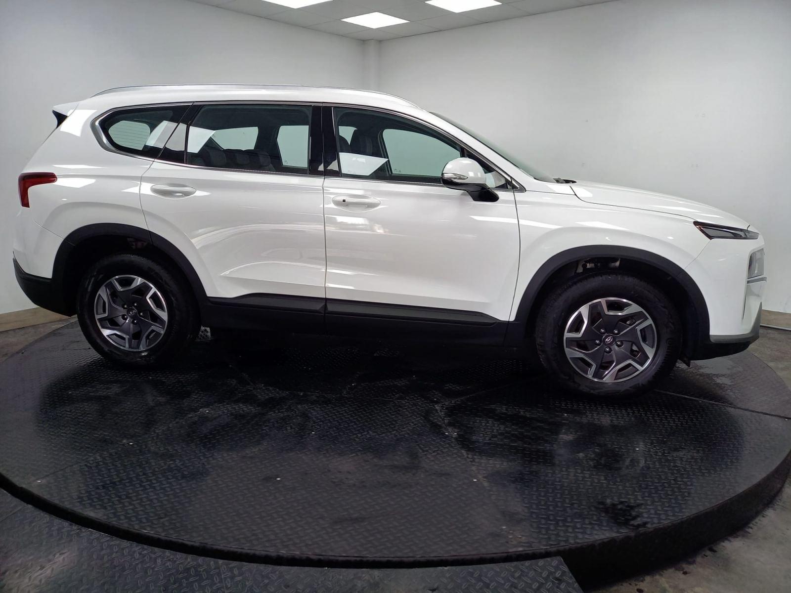 HYUNDAI SANTA FE 7 Plazas 1.6 TGDi HEV Klass Auto 4x2 3 