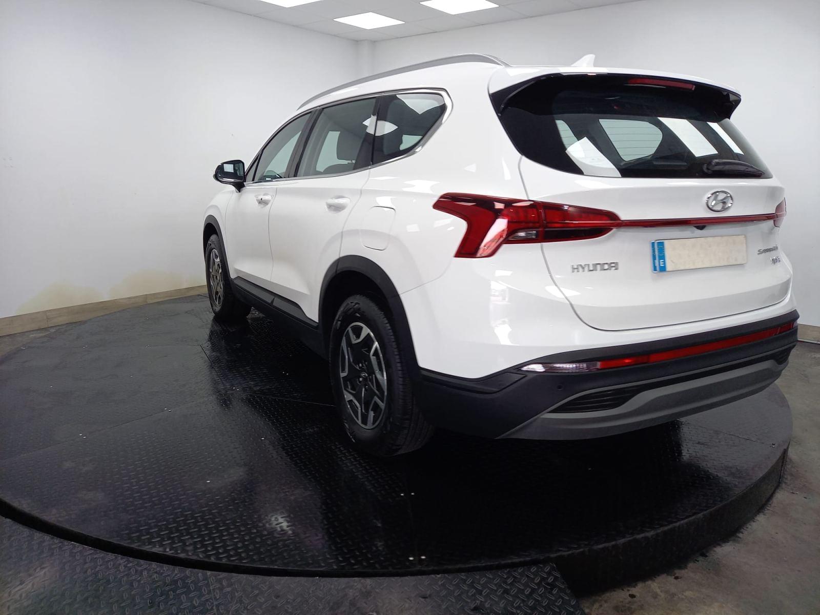 HYUNDAI SANTA FE 7 Plazas 1.6 TGDi HEV Klass Auto 4x2 6 