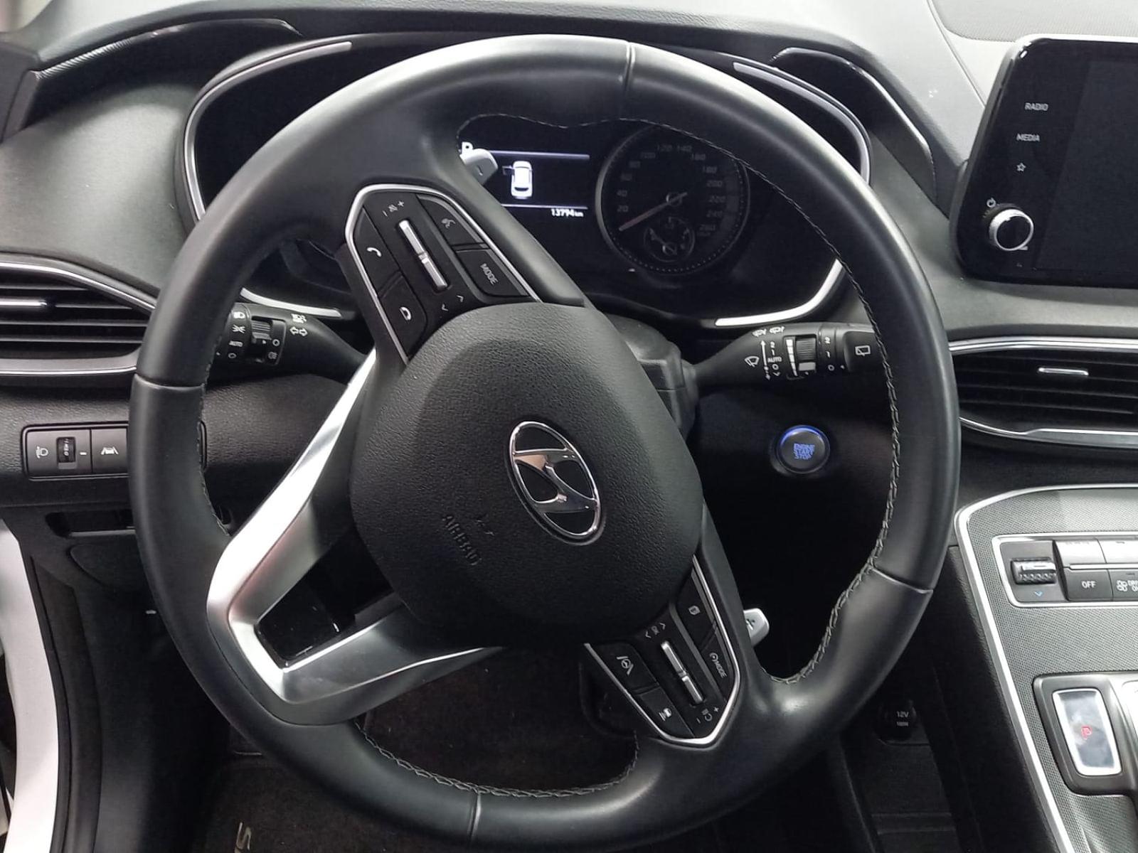 HYUNDAI SANTA FE 7 Plazas 1.6 TGDi HEV Klass Auto 4x2 31 
