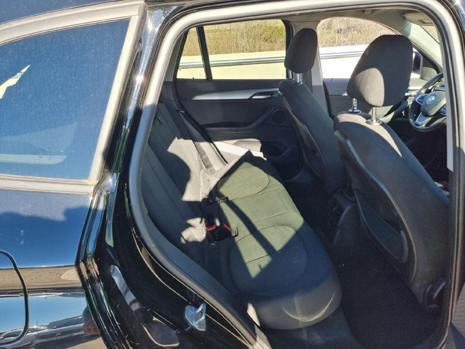 BMW X1 todoterreno sDrive16d Business 7 