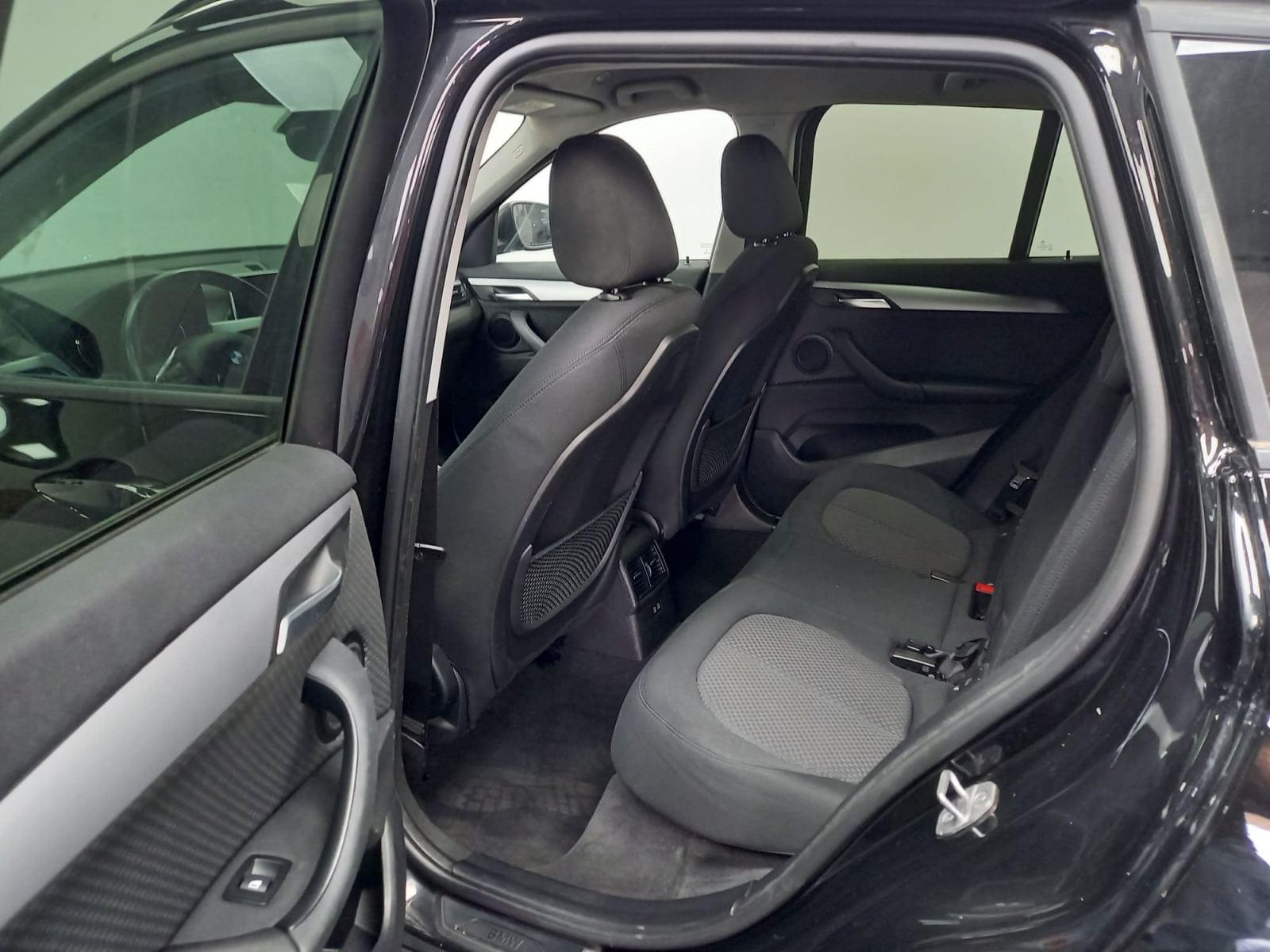 BMW X1 todoterreno sDrive16d Business 9 