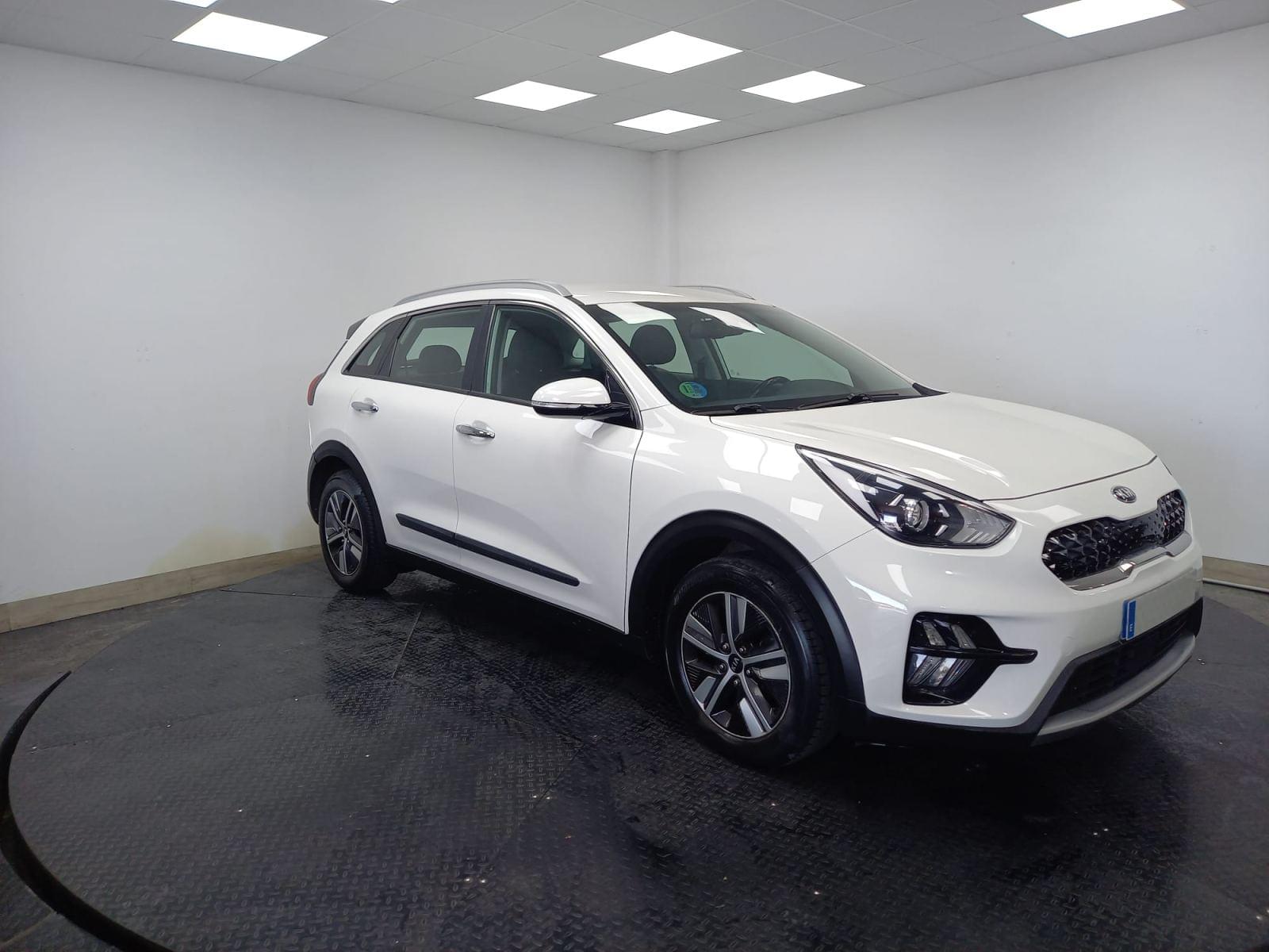KIA NIRO crossover 1.6 GDi HEV 104kW 141 CV Drive 2
