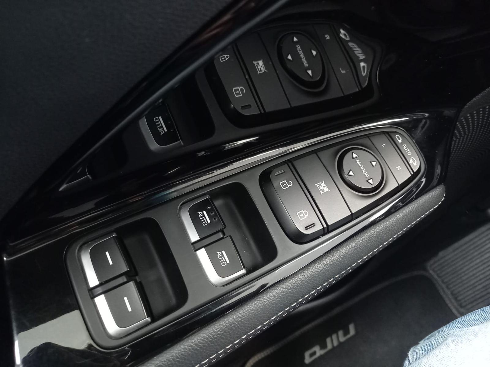KIA NIRO crossover 1.6 GDi HEV 104kW 141 CV Drive 11