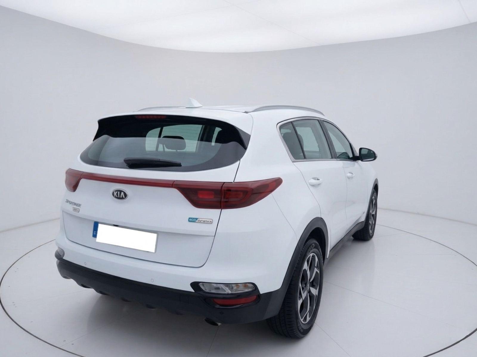 KIA SPORTAGE 1.6 MHEV Business 100kW (136CV) 4x4 2 