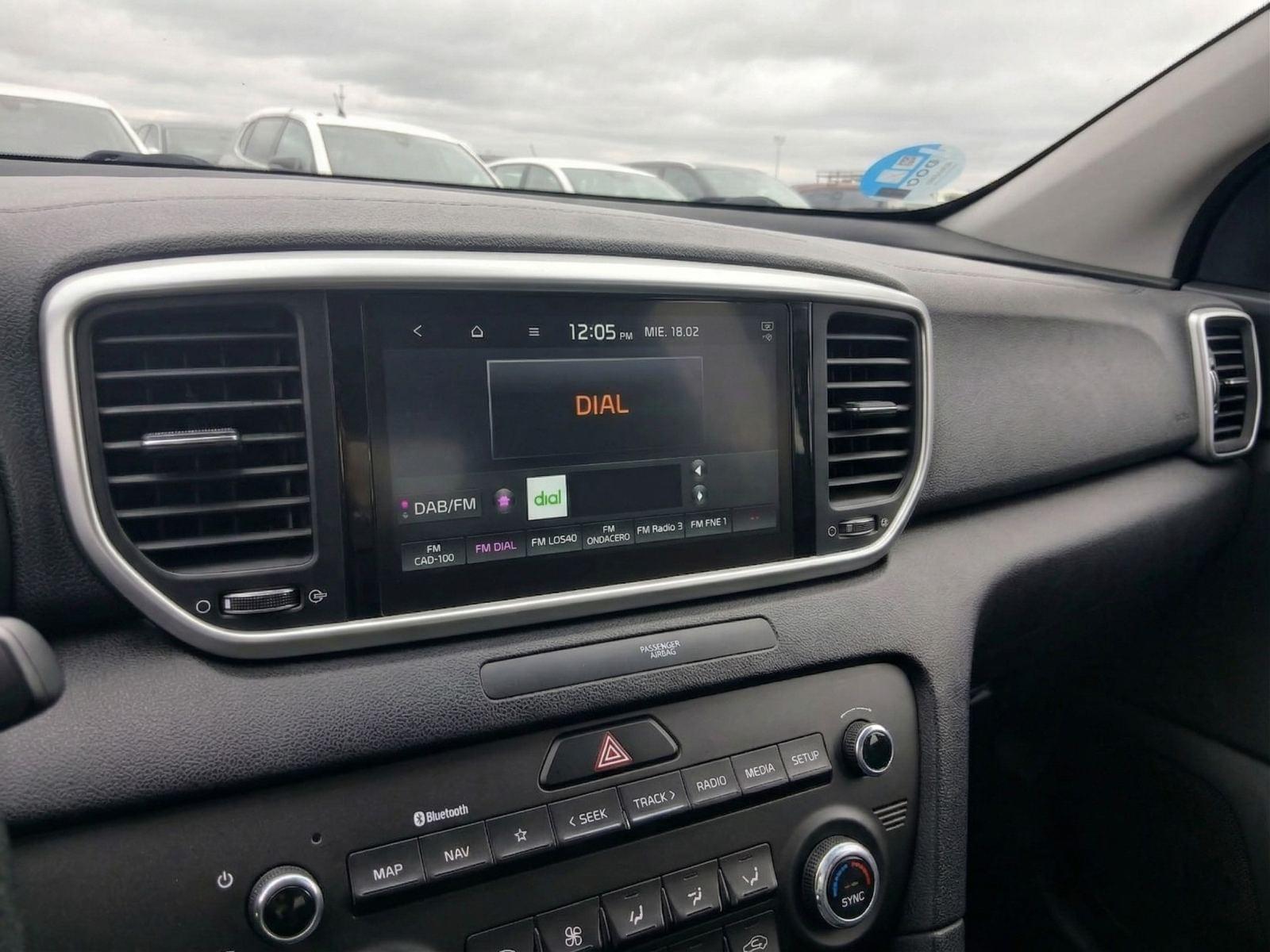 KIA SPORTAGE 1.6 MHEV Business 100kW (136CV) 4x4 7 