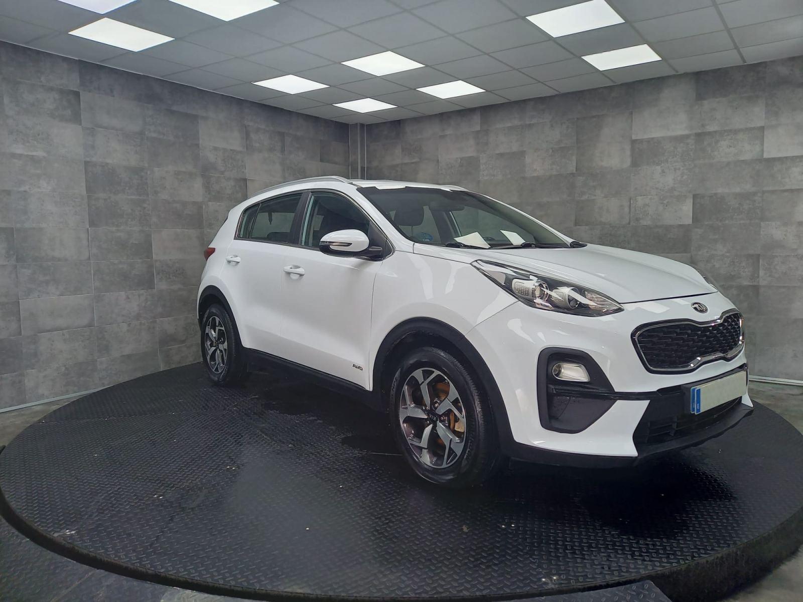 KIA SPORTAGE 1.6 CRDI MHEV Business 100kW (136CV) 4x4 3