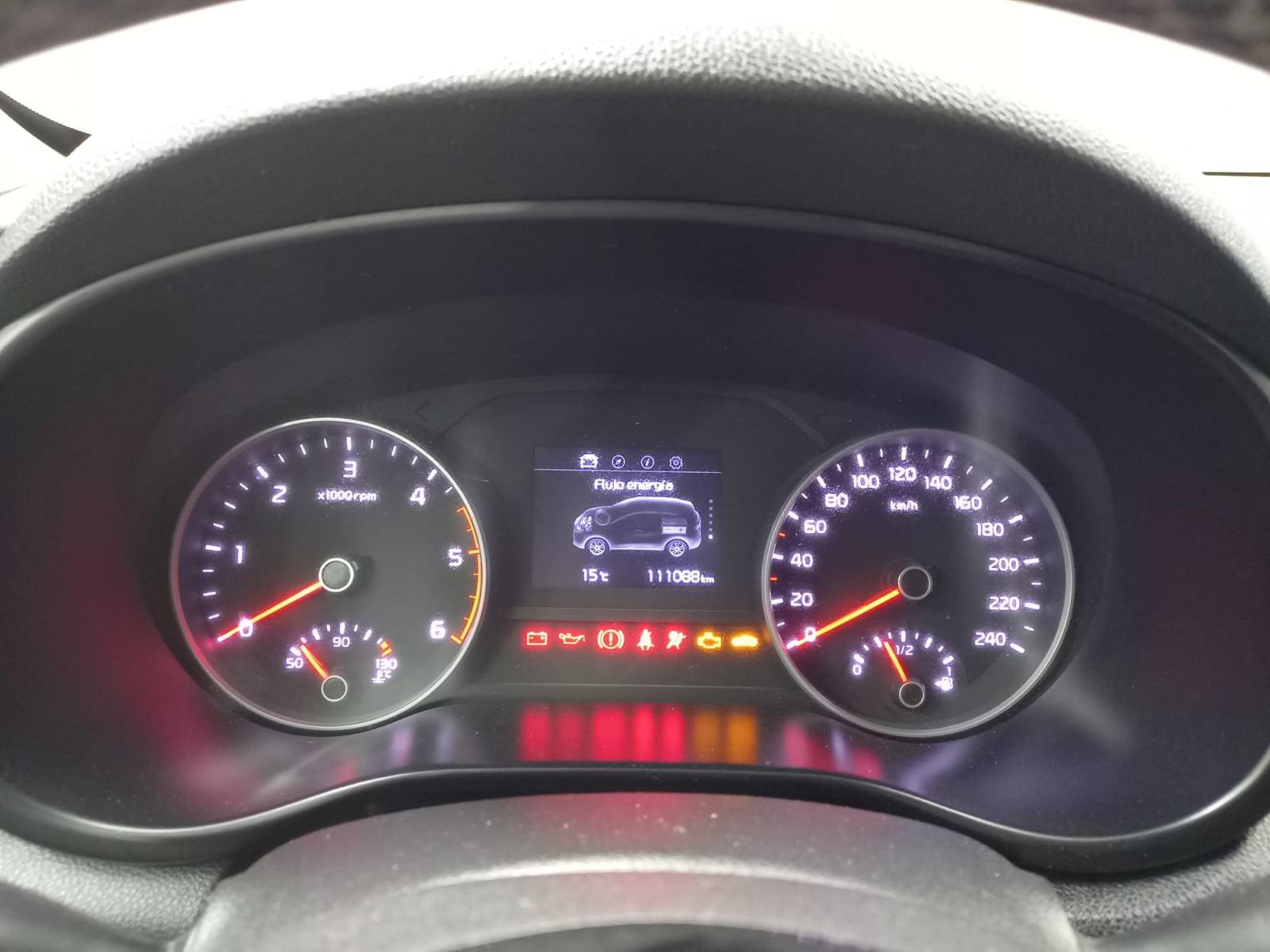 KIA SPORTAGE 1.6 CRDI MHEV Business 100kW (136CV) 4x4 20