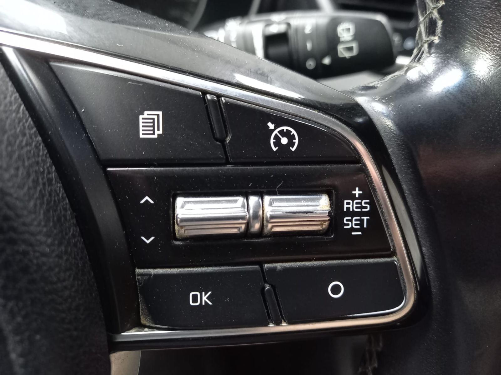KIA SPORTAGE 1.6 CRDI MHEV Business 100kW (136CV) 4x4 30