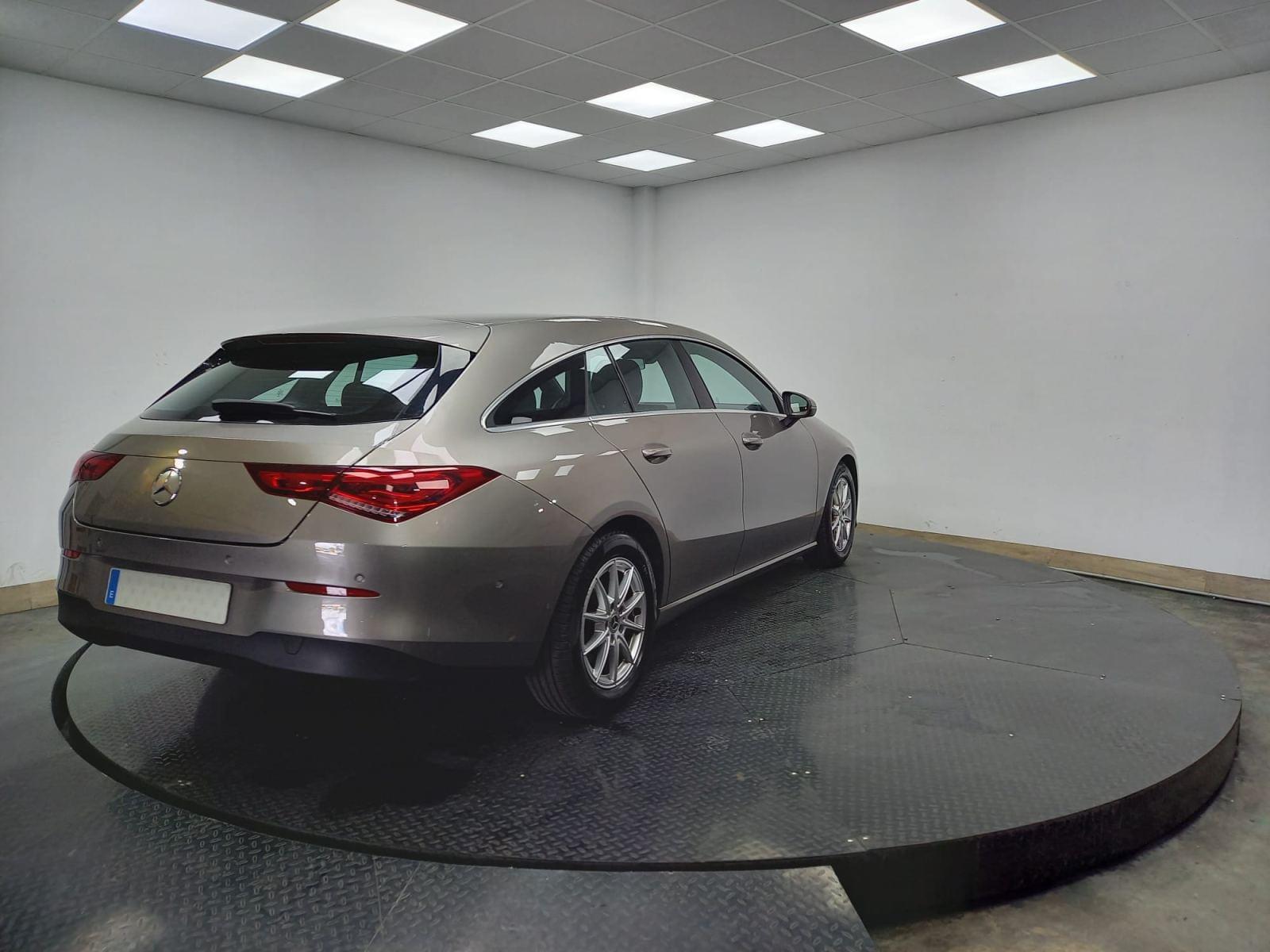 MERCEDES CLASE CLA SHOOTING BREAK 180 Business Solution 4