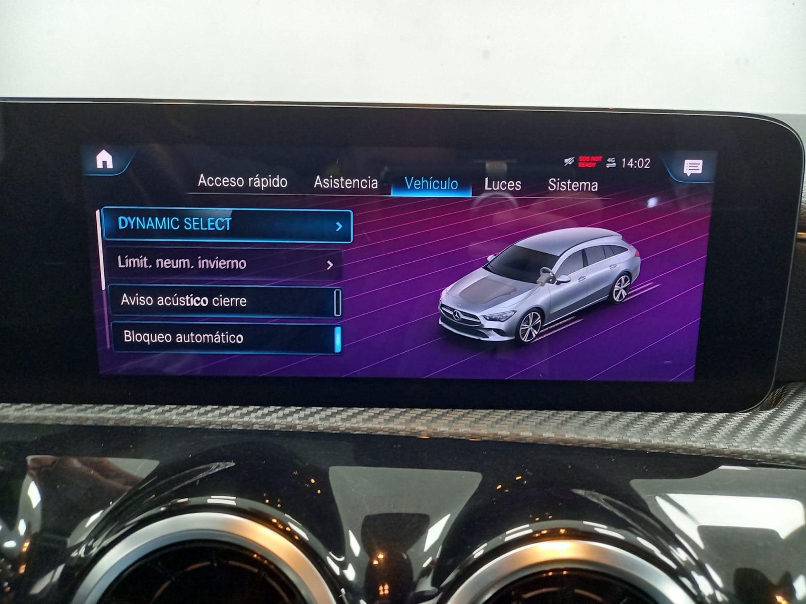 MERCEDES CLASE CLA SHOOTING BREAK 180 Business Solution 27