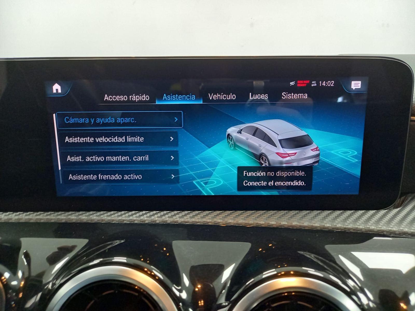 MERCEDES CLASE CLA SHOOTING BREAK 180 Business Solution 28