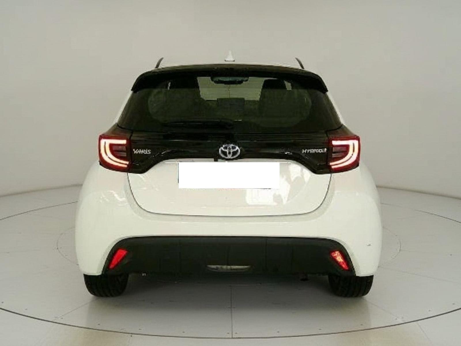 TOYOTA YARIS 1.5 120H ACTIVE TECH 4 