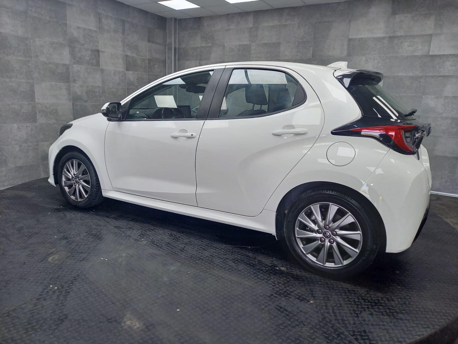 TOYOTA YARIS 1.5 120H ACTIVE TECH 7