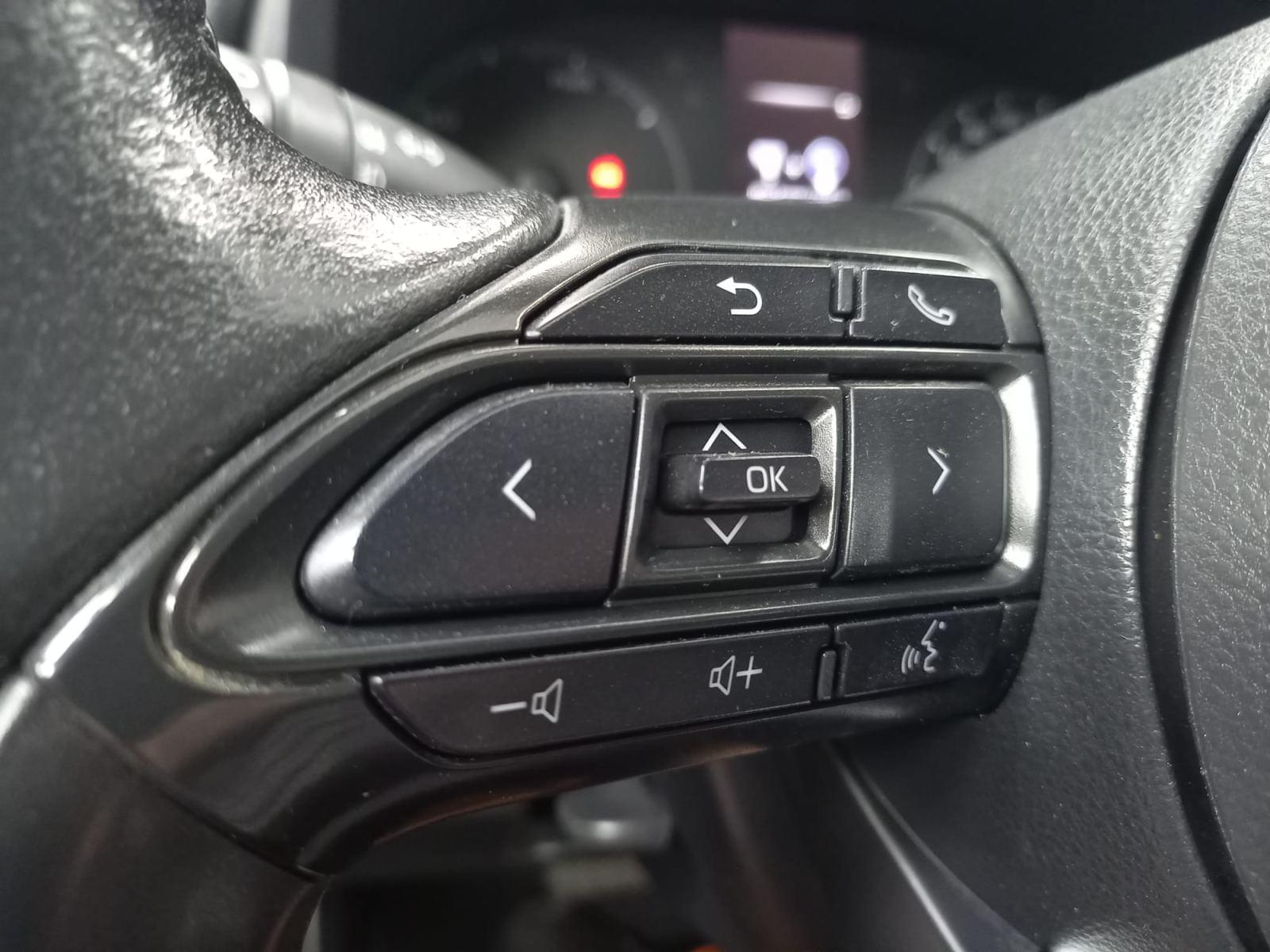 TOYOTA YARIS 1.5 120H ACTIVE TECH 16