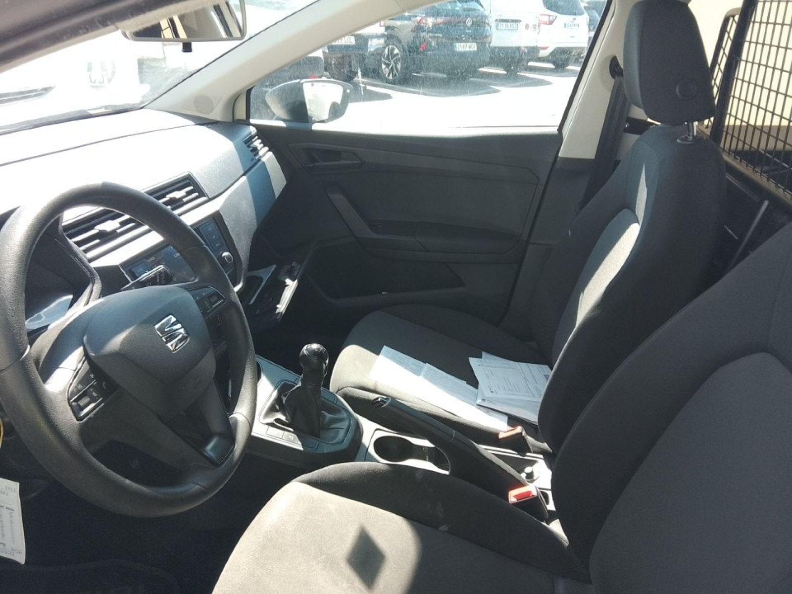 SEAT IBIZA 1.0 TGI industrial (90CV) Reference Plus 6 