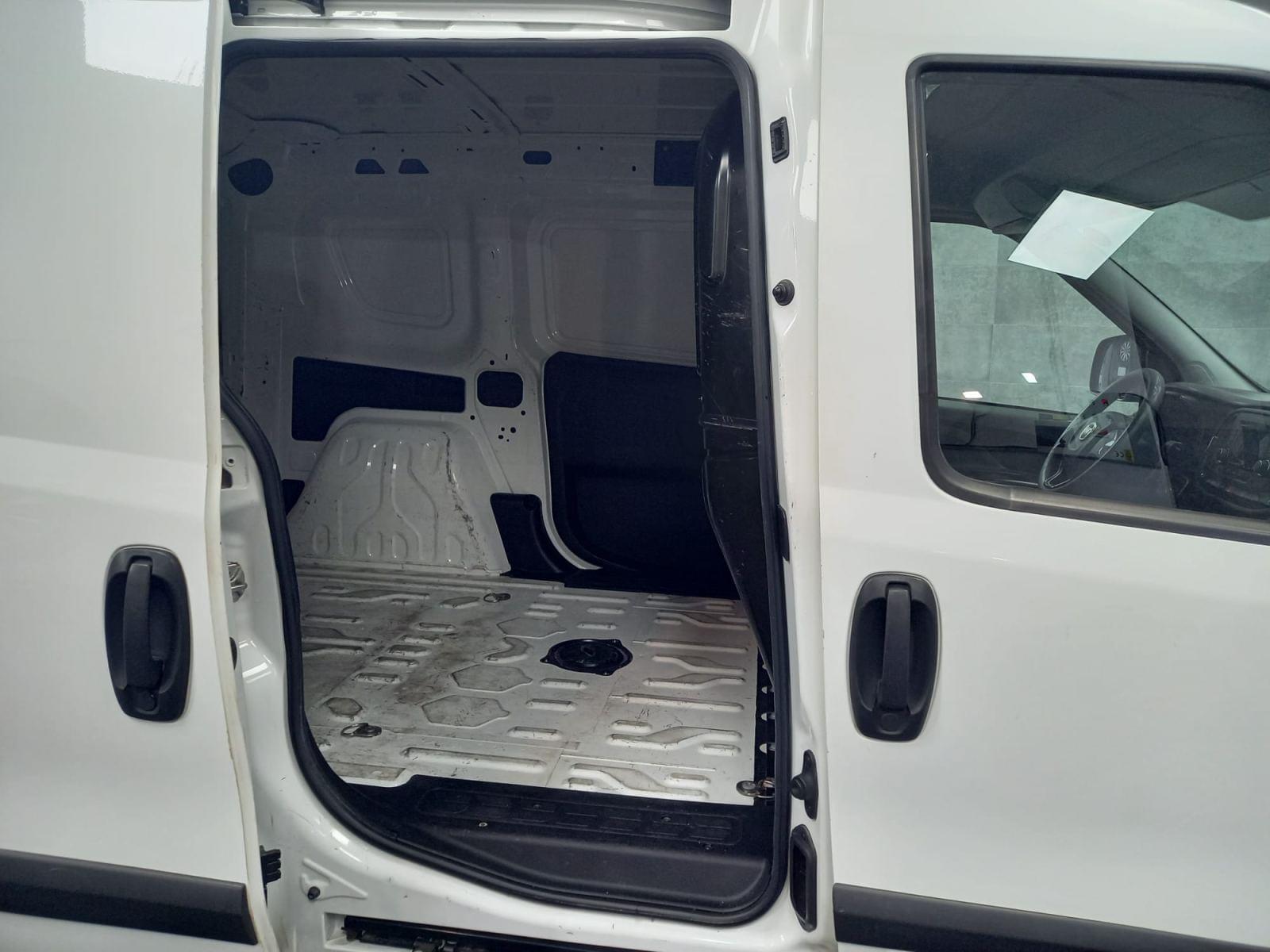 FIAT DOBLÓ Cargo Base 1.3 Multijet 70kW (95CV) 23 