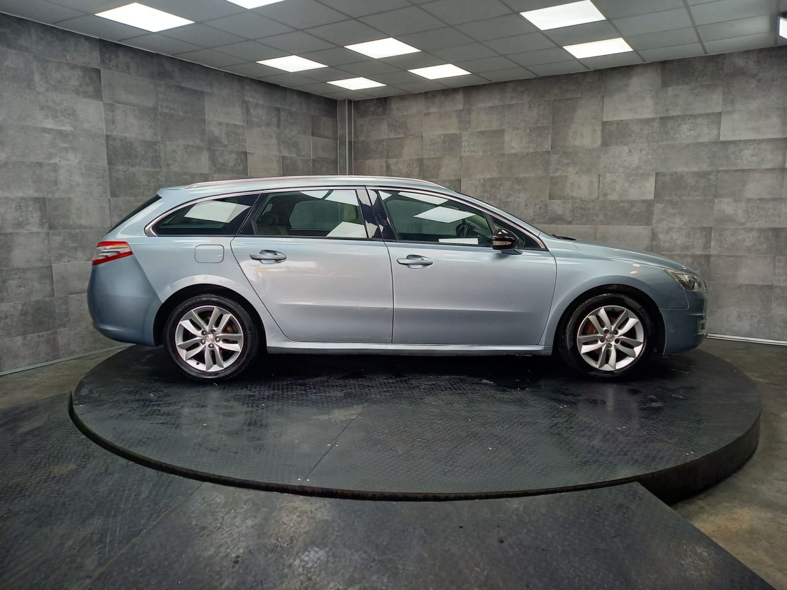 PEUGEOT 508 SW 3