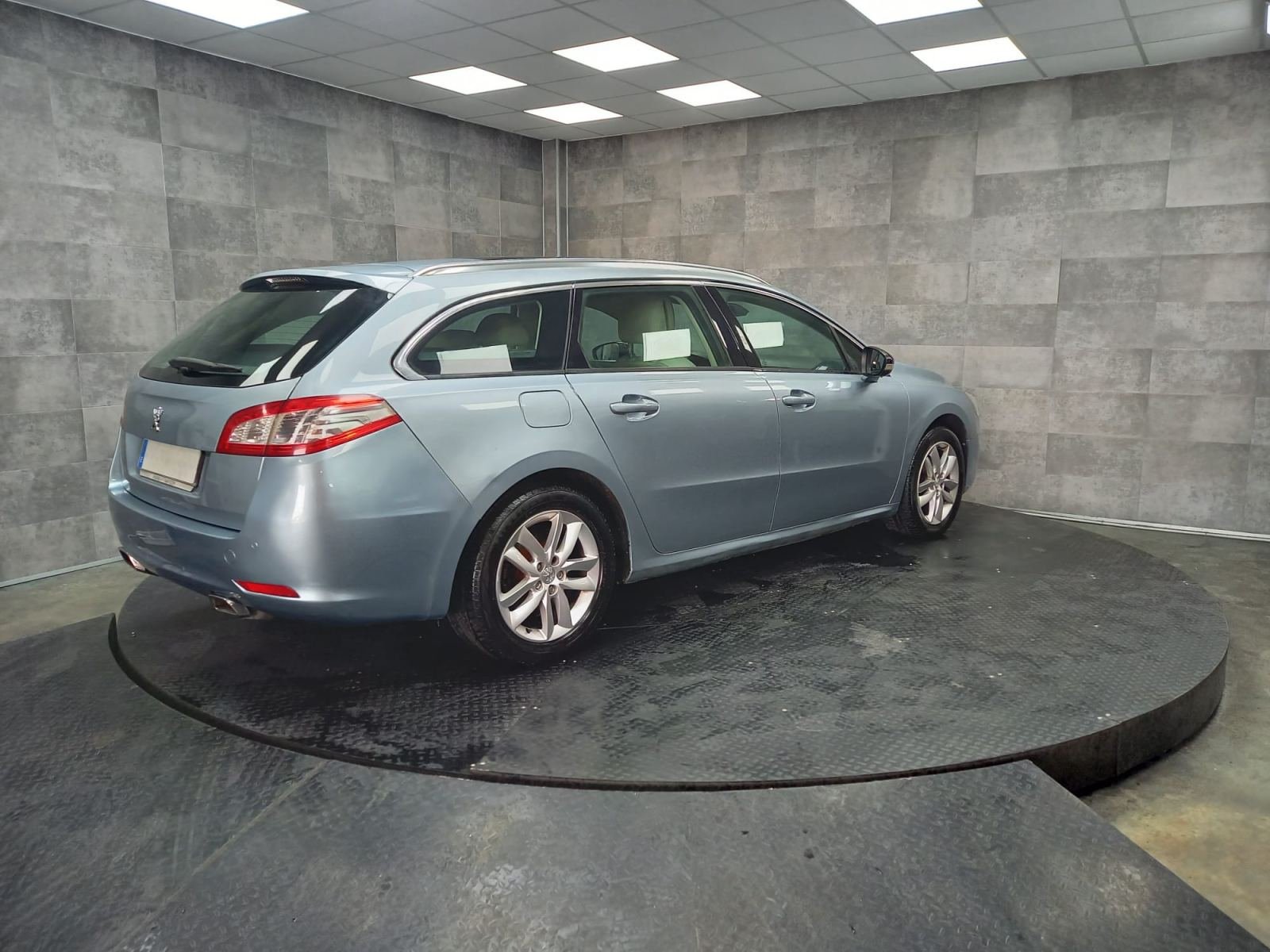 PEUGEOT 508 SW 5