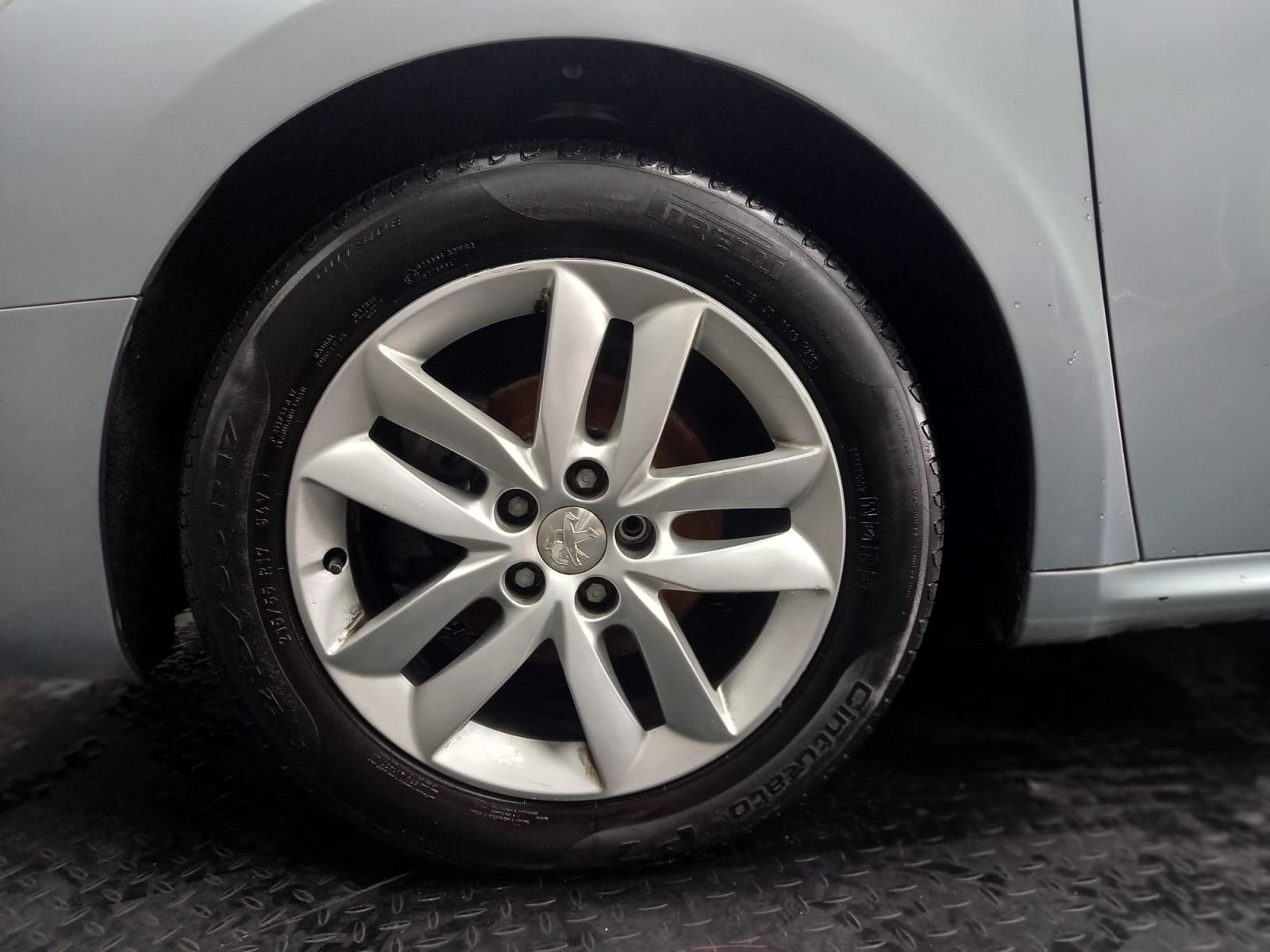 PEUGEOT 508 SW 18